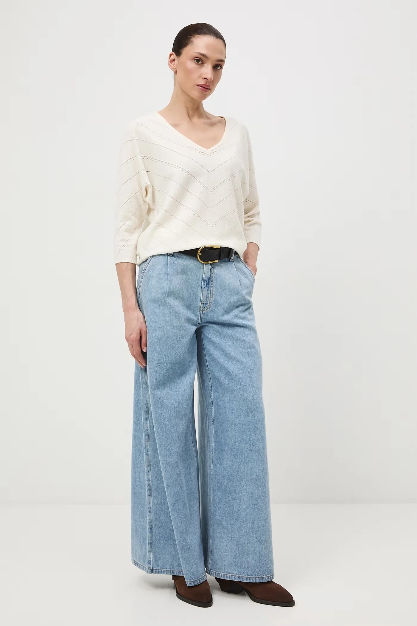 Женский ажурный свитер - фото 2