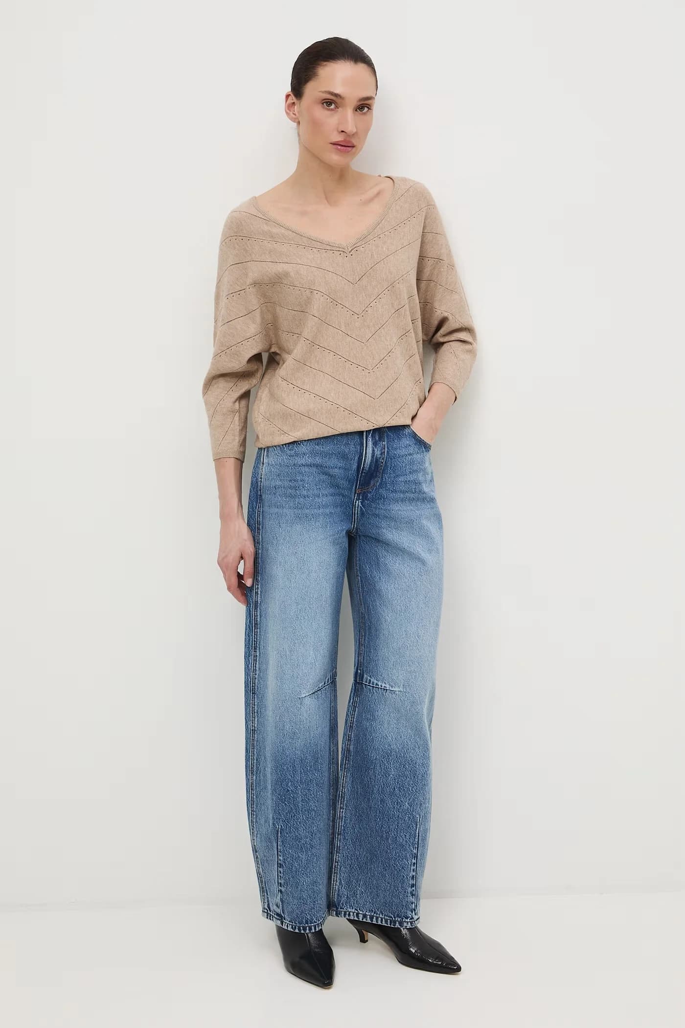 Женский ажурный свитер - фото 2