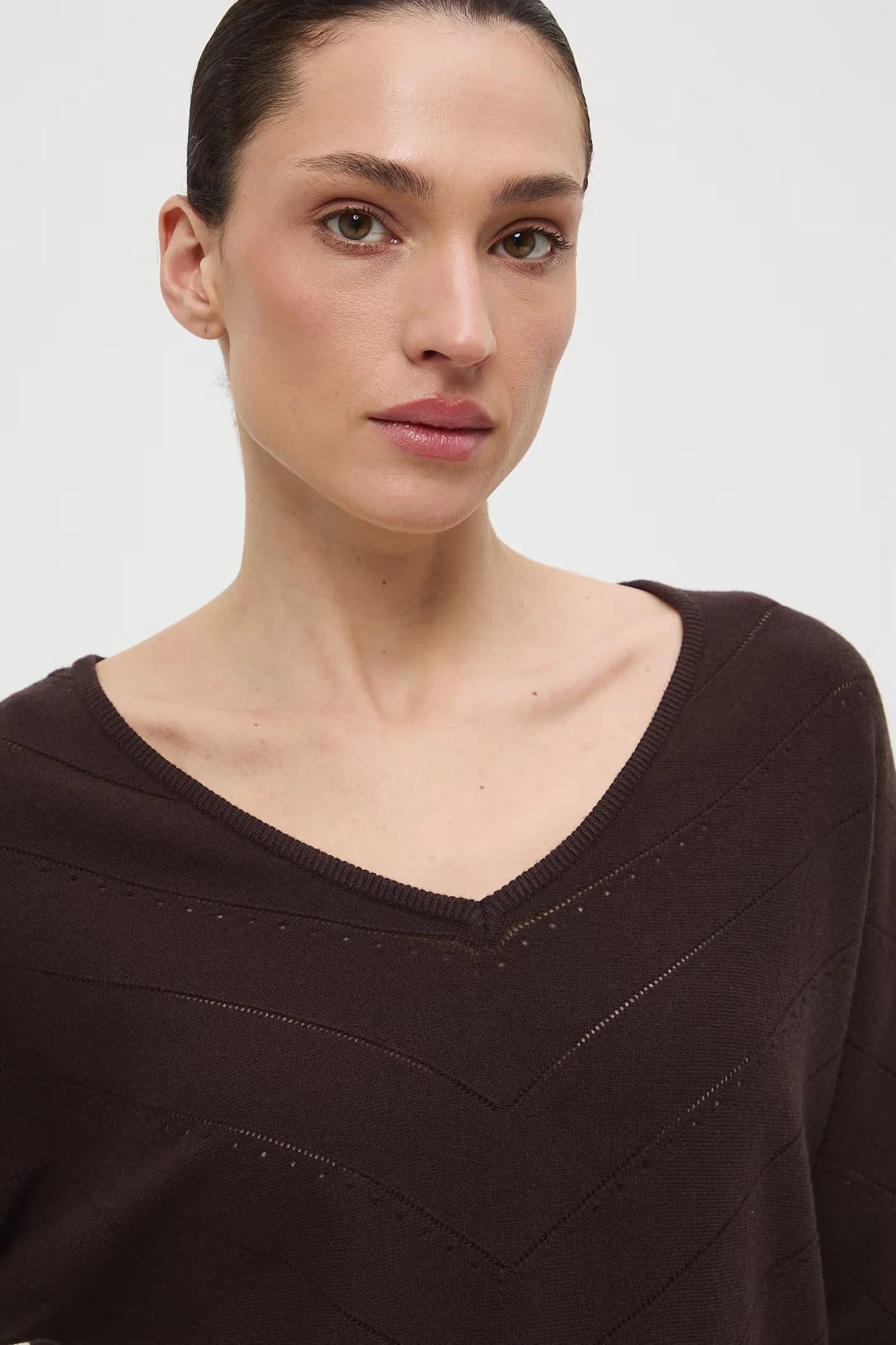 Женский ажурный свитер - фото 4