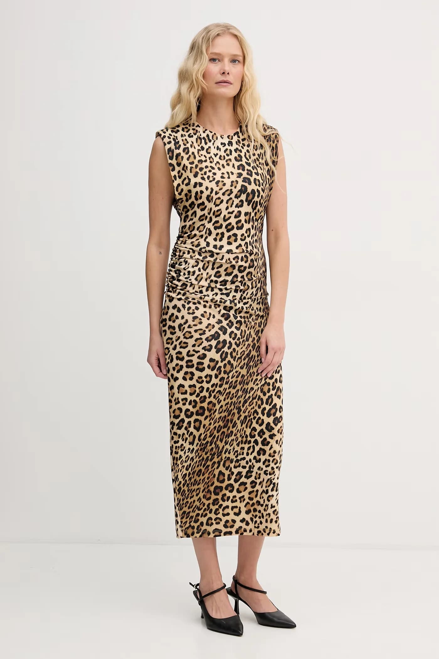 Драпированное платье