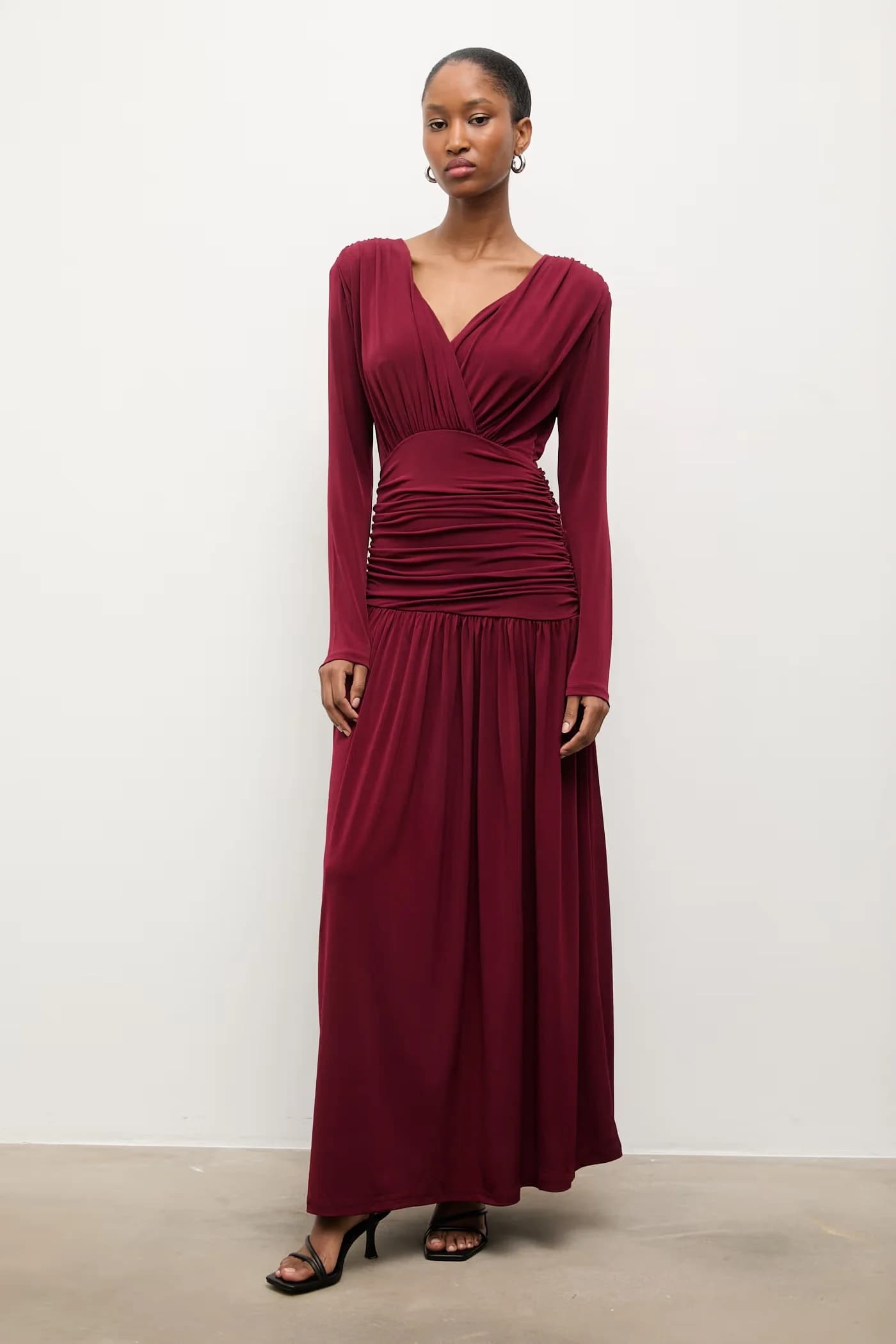 Одеваться - фото 2