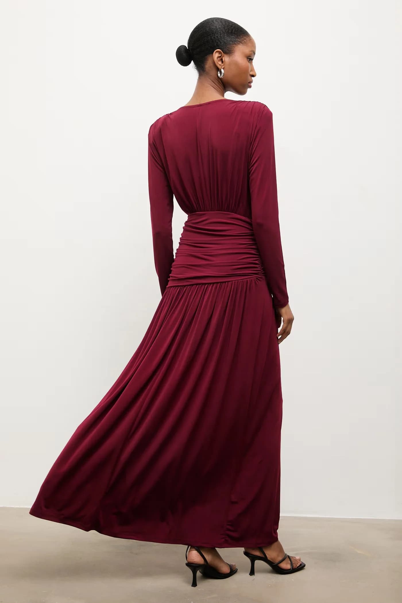 Одеваться - фото 3