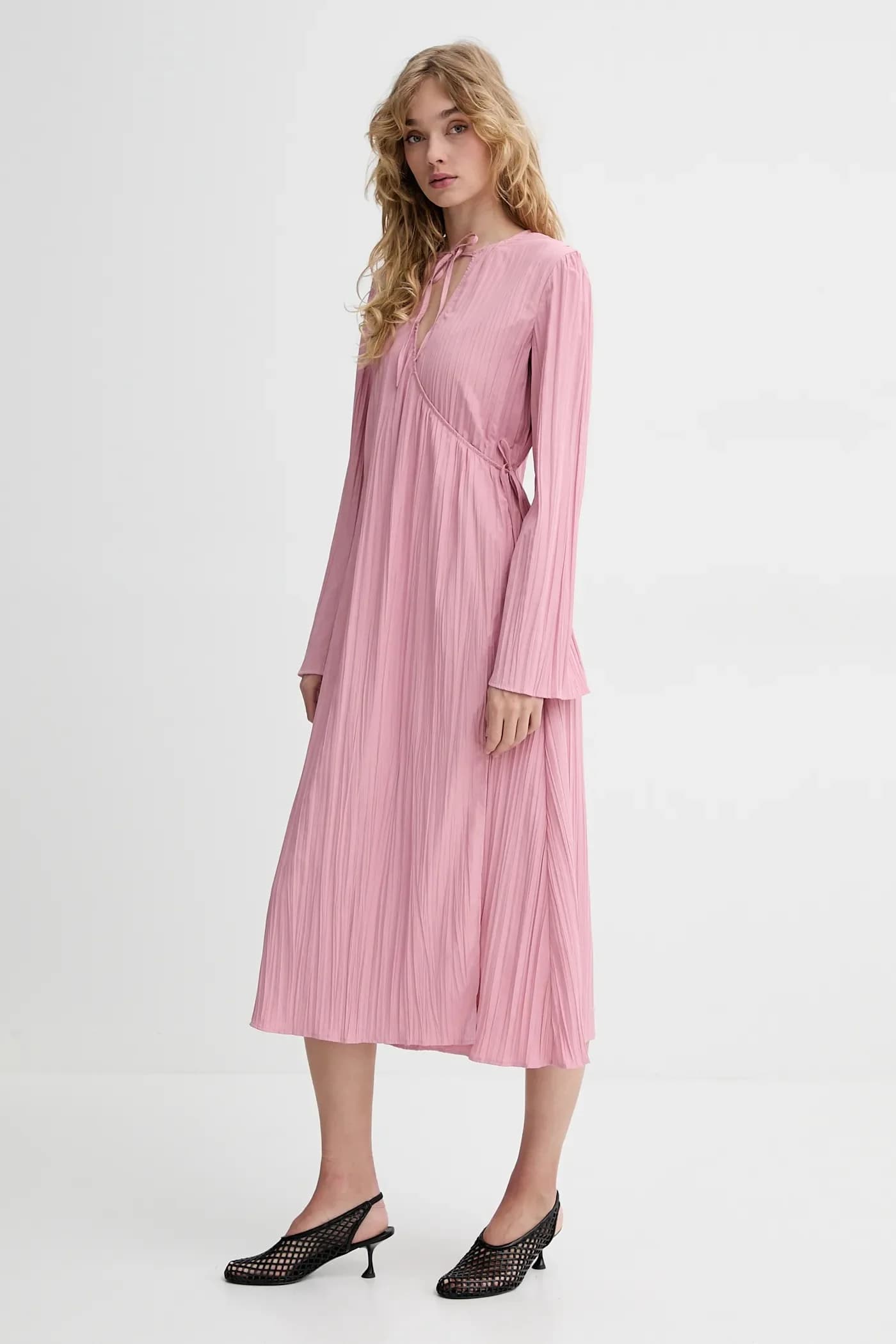 Одеваться - фото 2