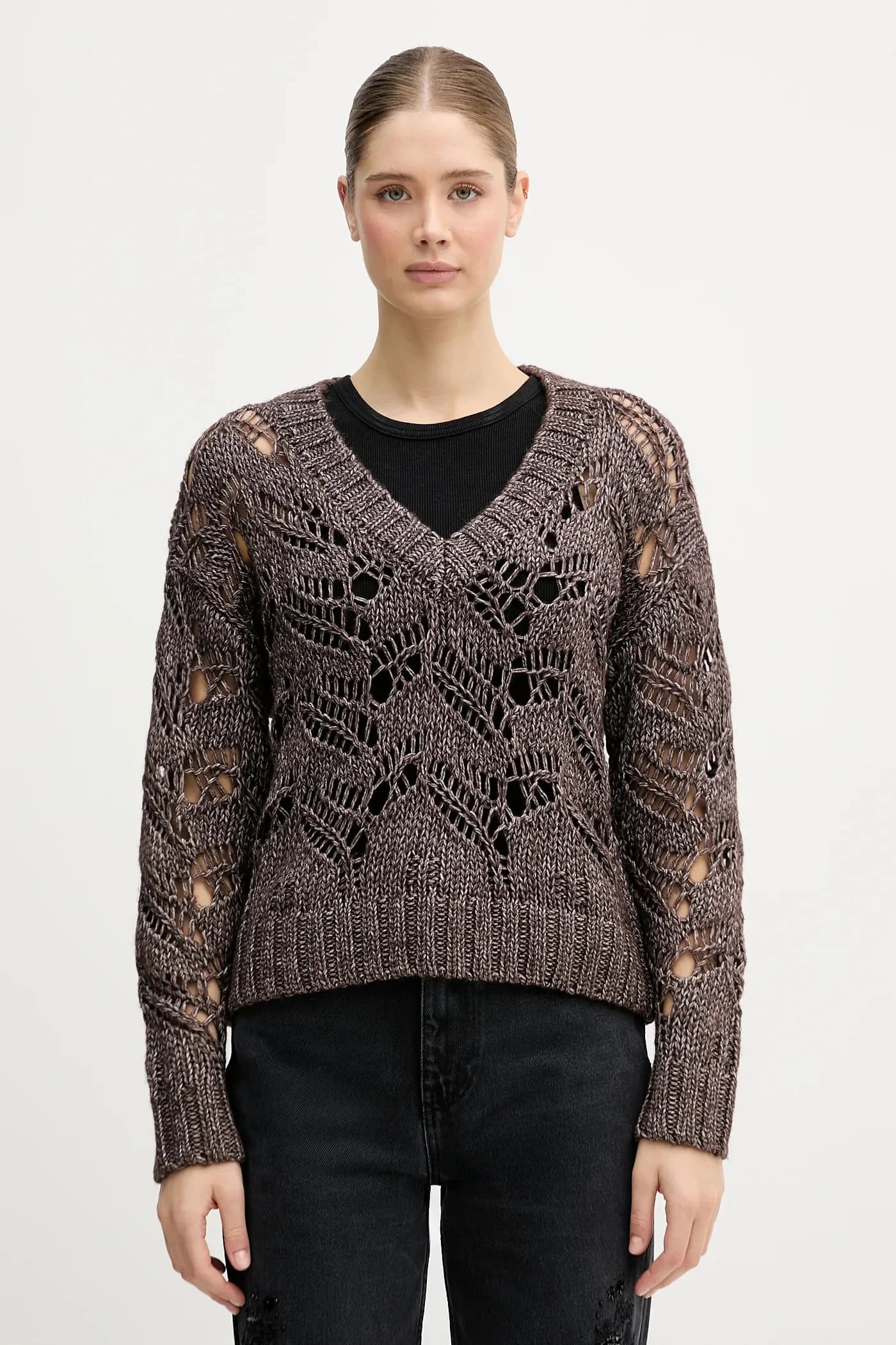 Свитер из смесовой шерсти