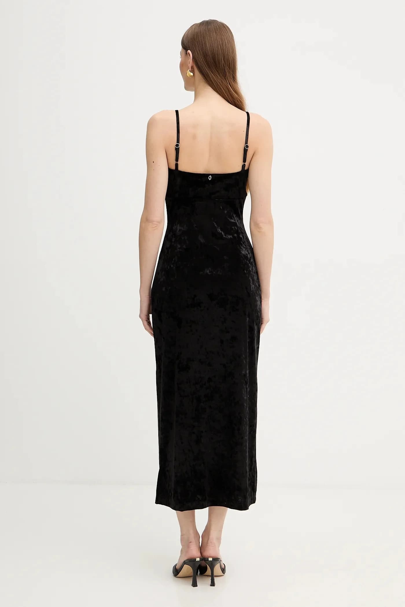 Велюровое платье - фото 3