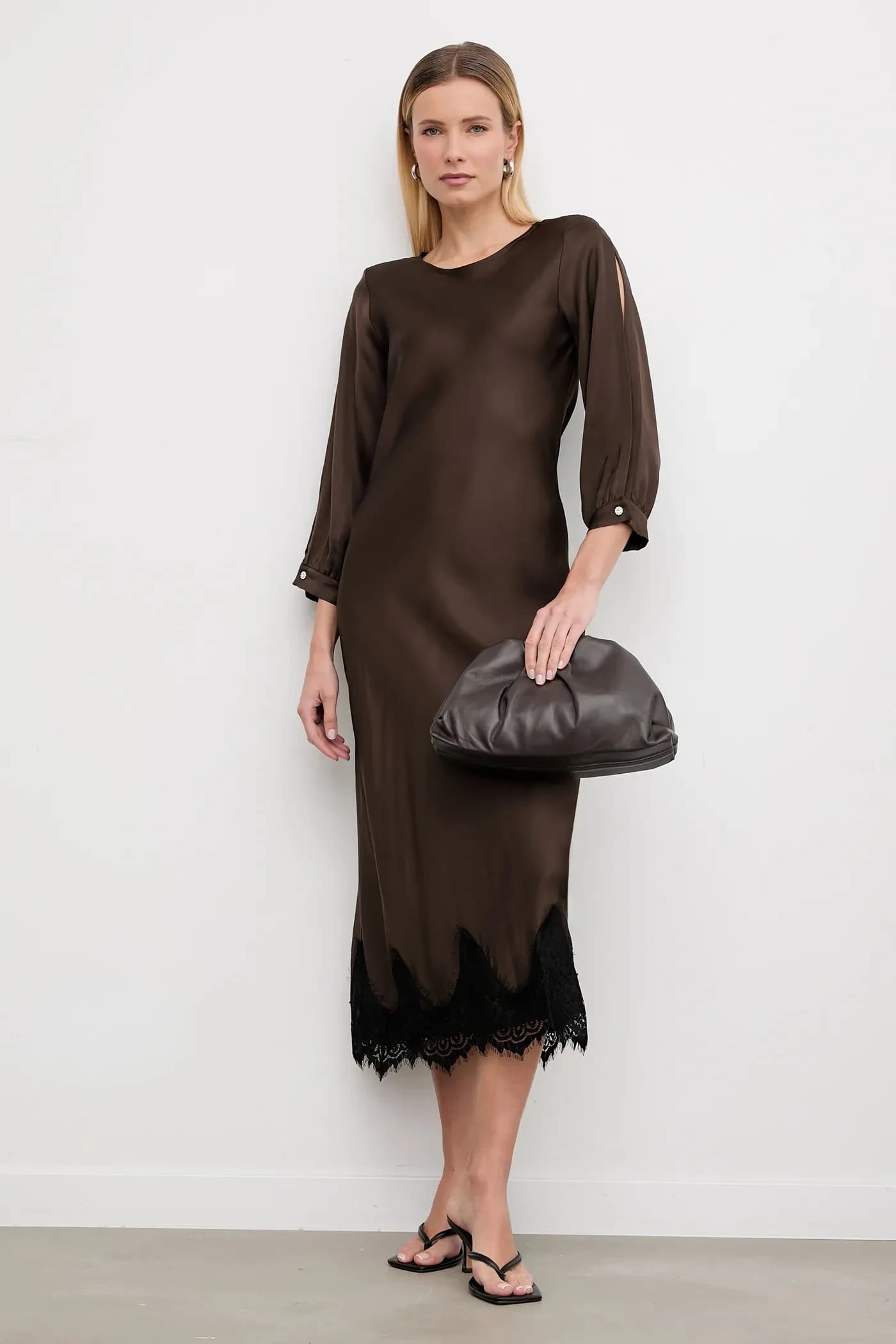 Платье из вискозы