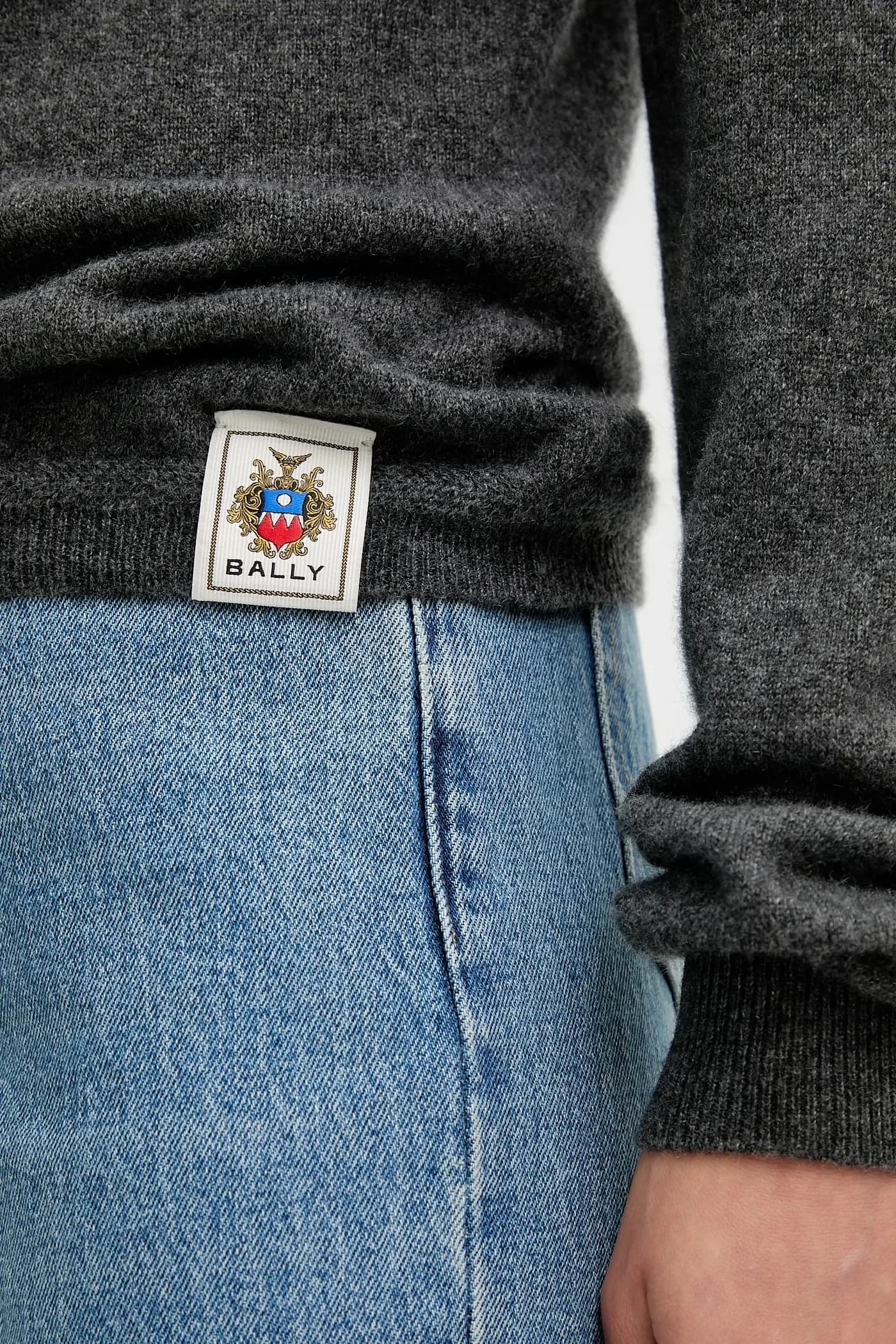 Кашемировый свитер - фото 6