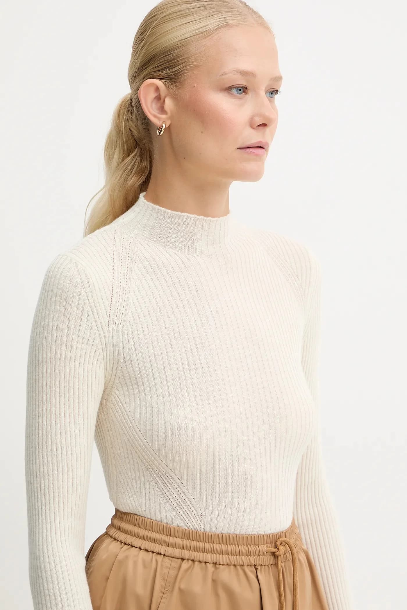 Шерстяной свитер - фото 4