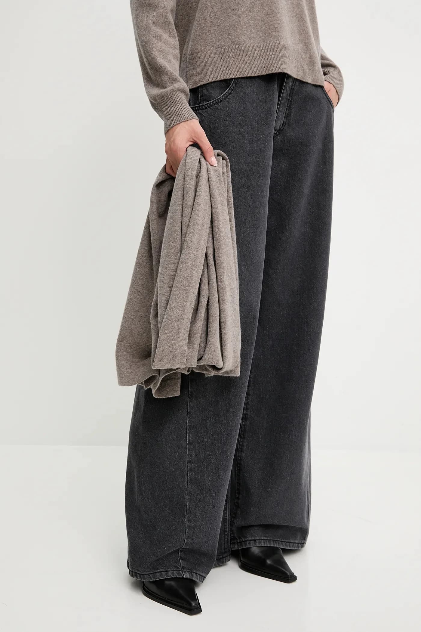 Свитер из мериносовой шерсти с шарфом - фото 6