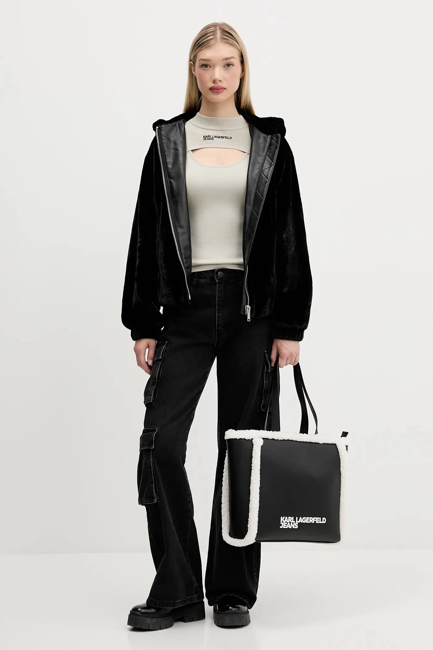 Свитер - фото 2