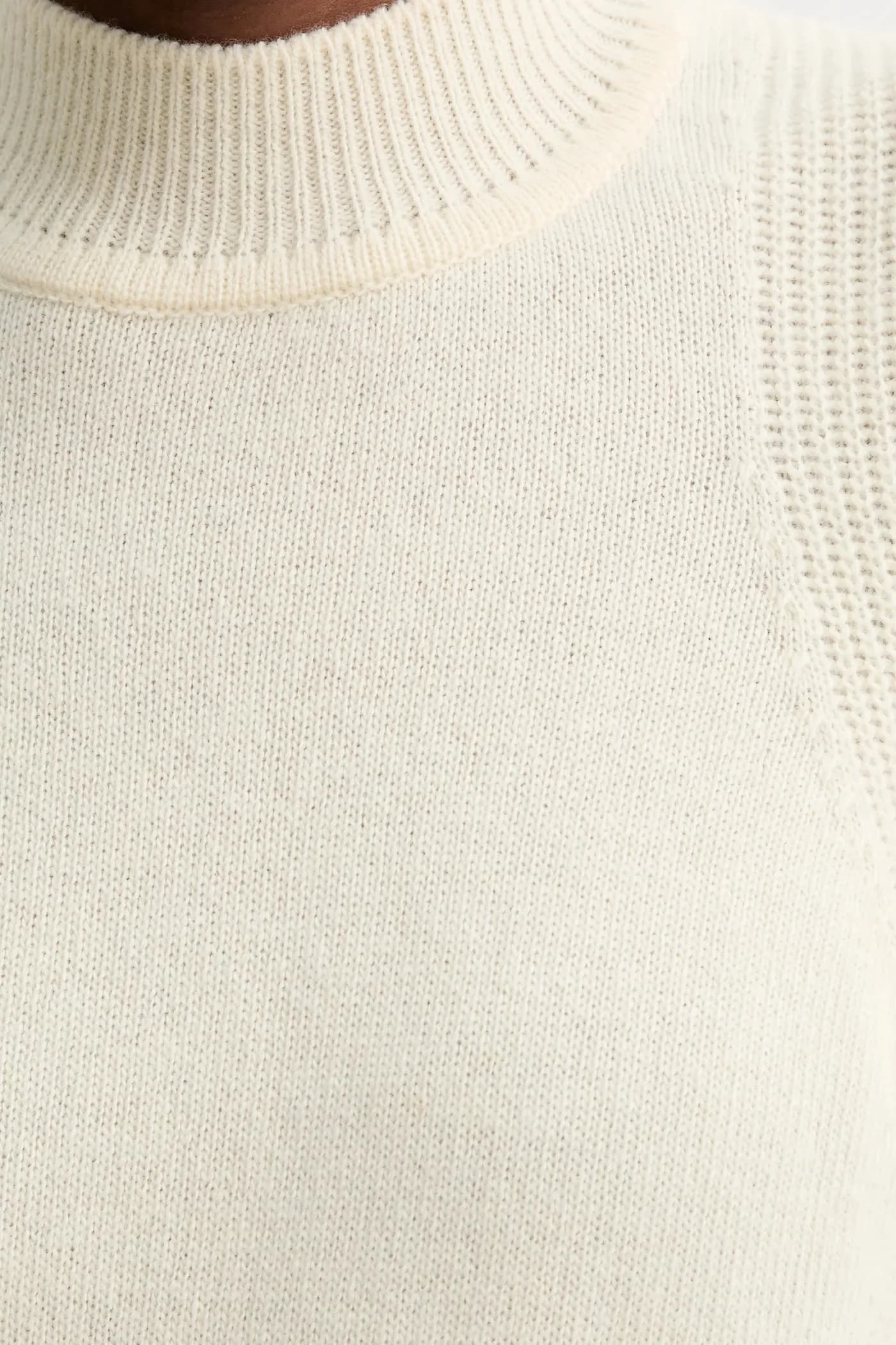 Шерстяной жилет - фото 5