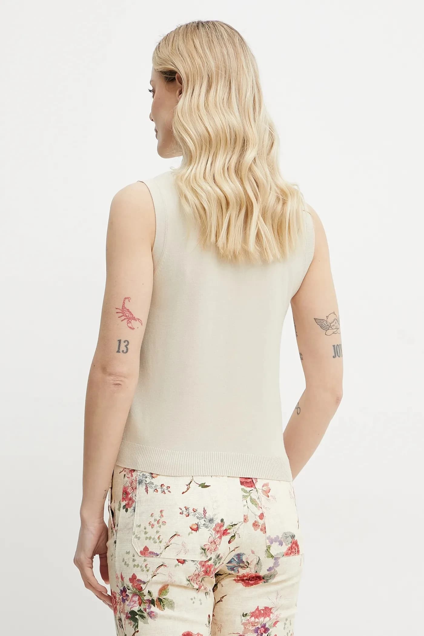 Жилет - фото 3