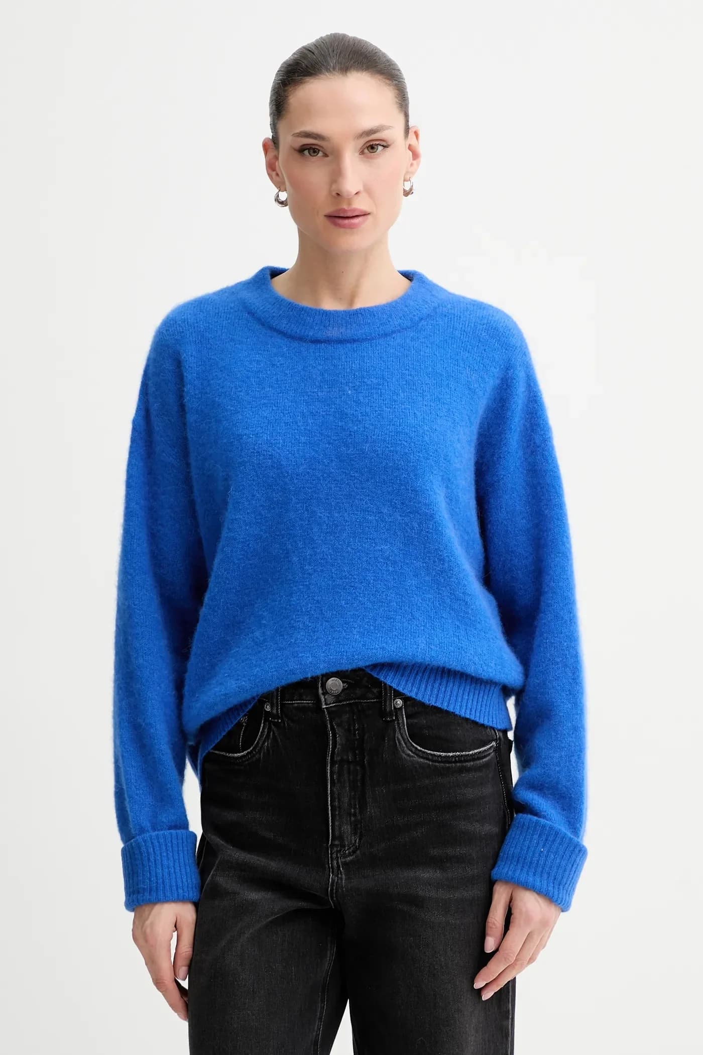 Шерстяной свитер