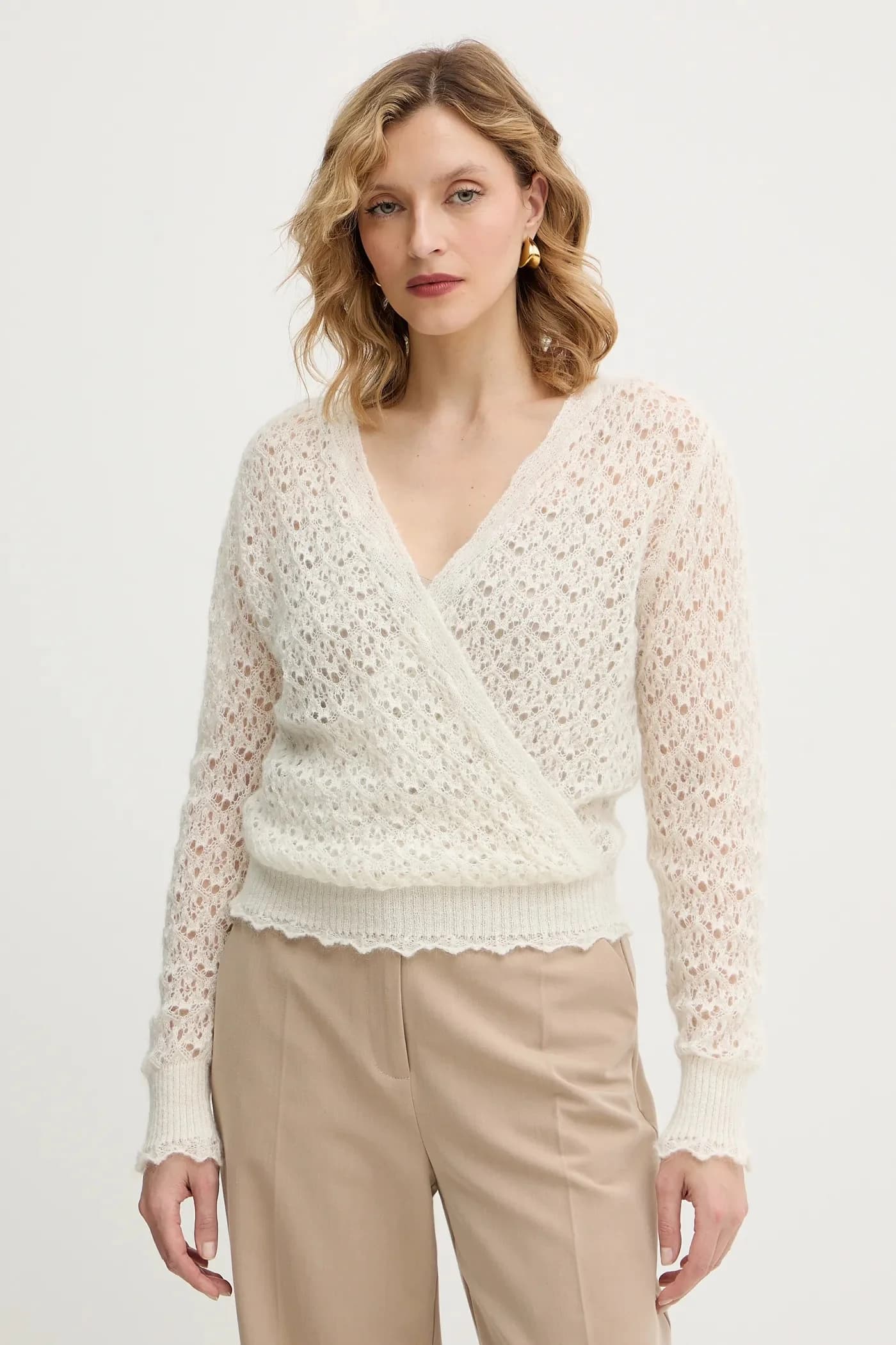 Свитер с мохером