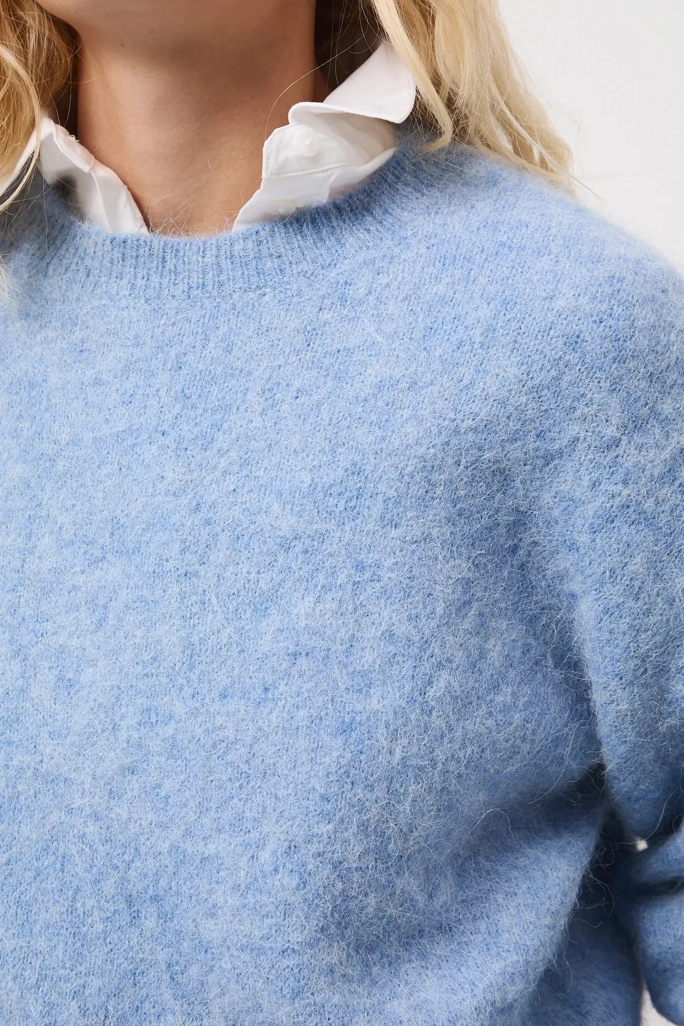 Женский свитер из шерсти альпаки - фото 5