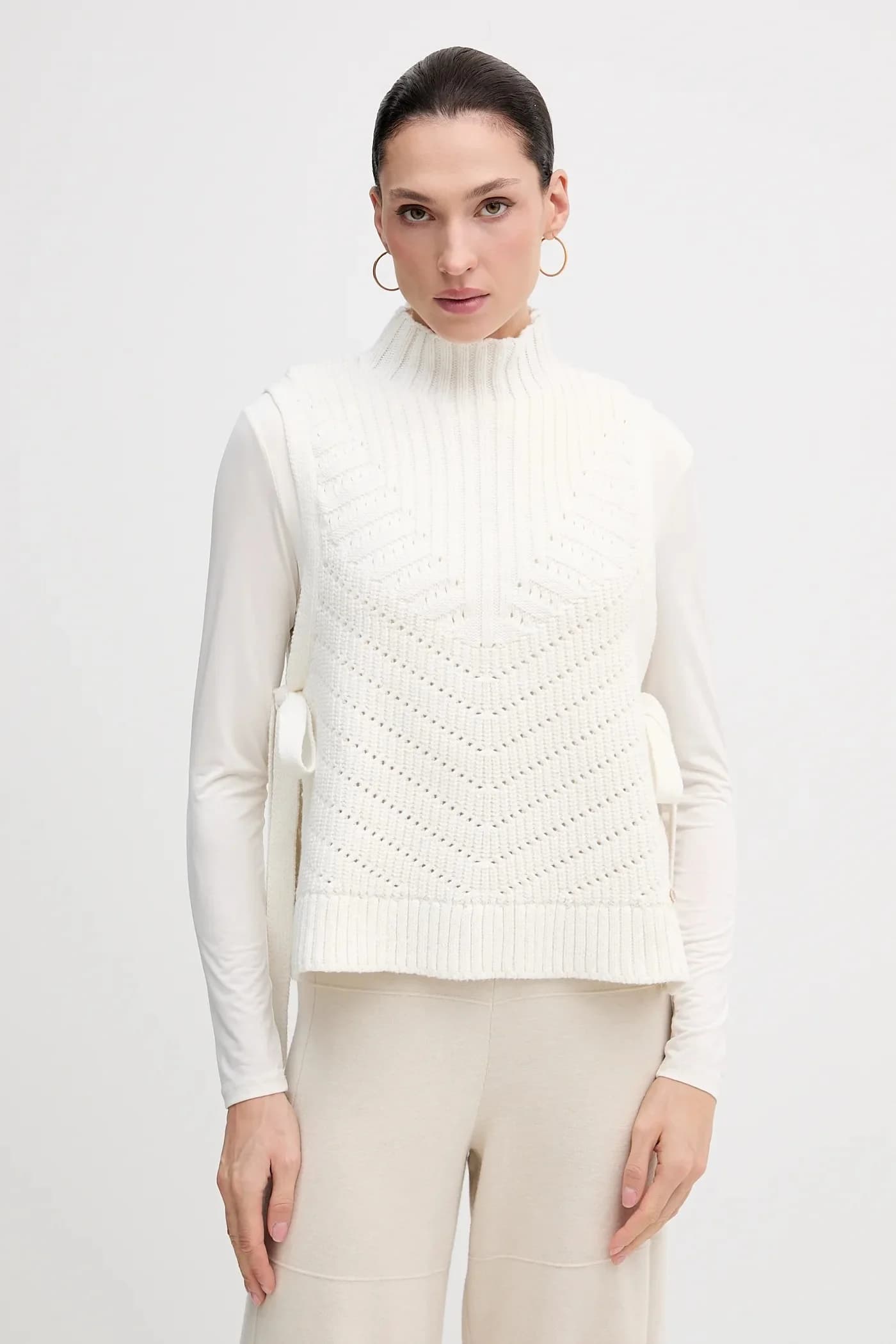 Жилет из смесовой шерсти