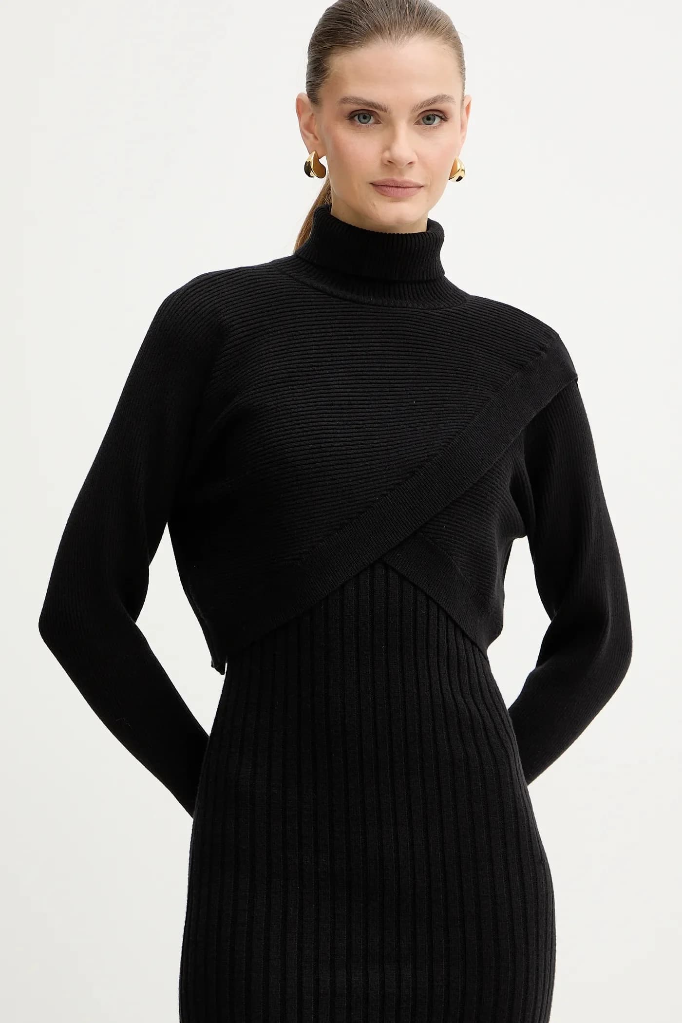 Платье и свитер - фото 4