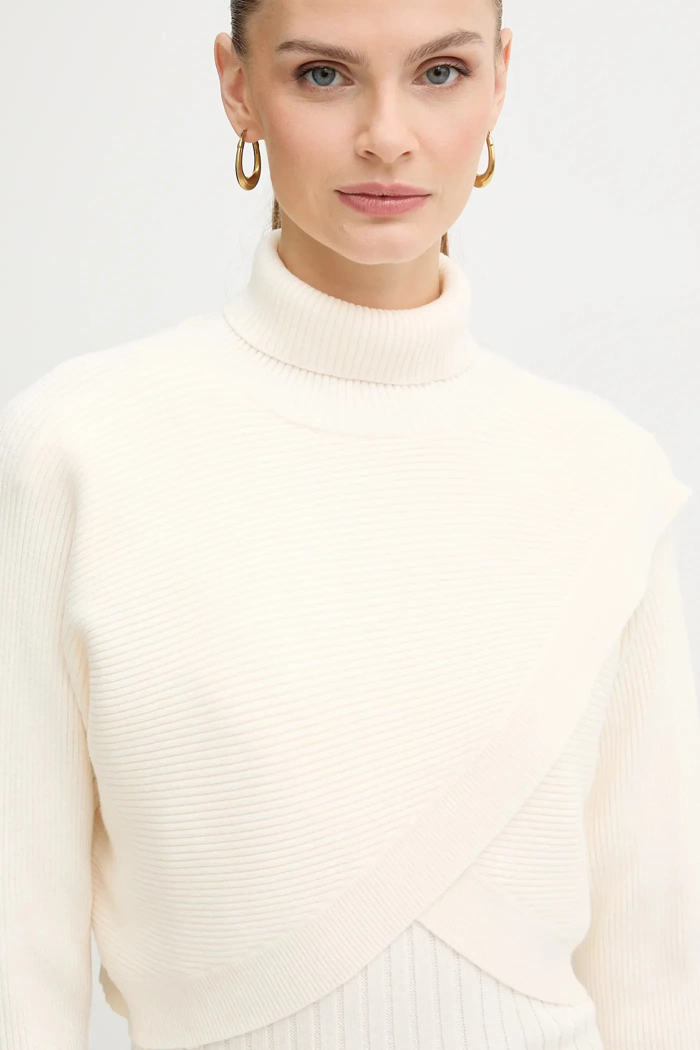 Платье и свитер - фото 4