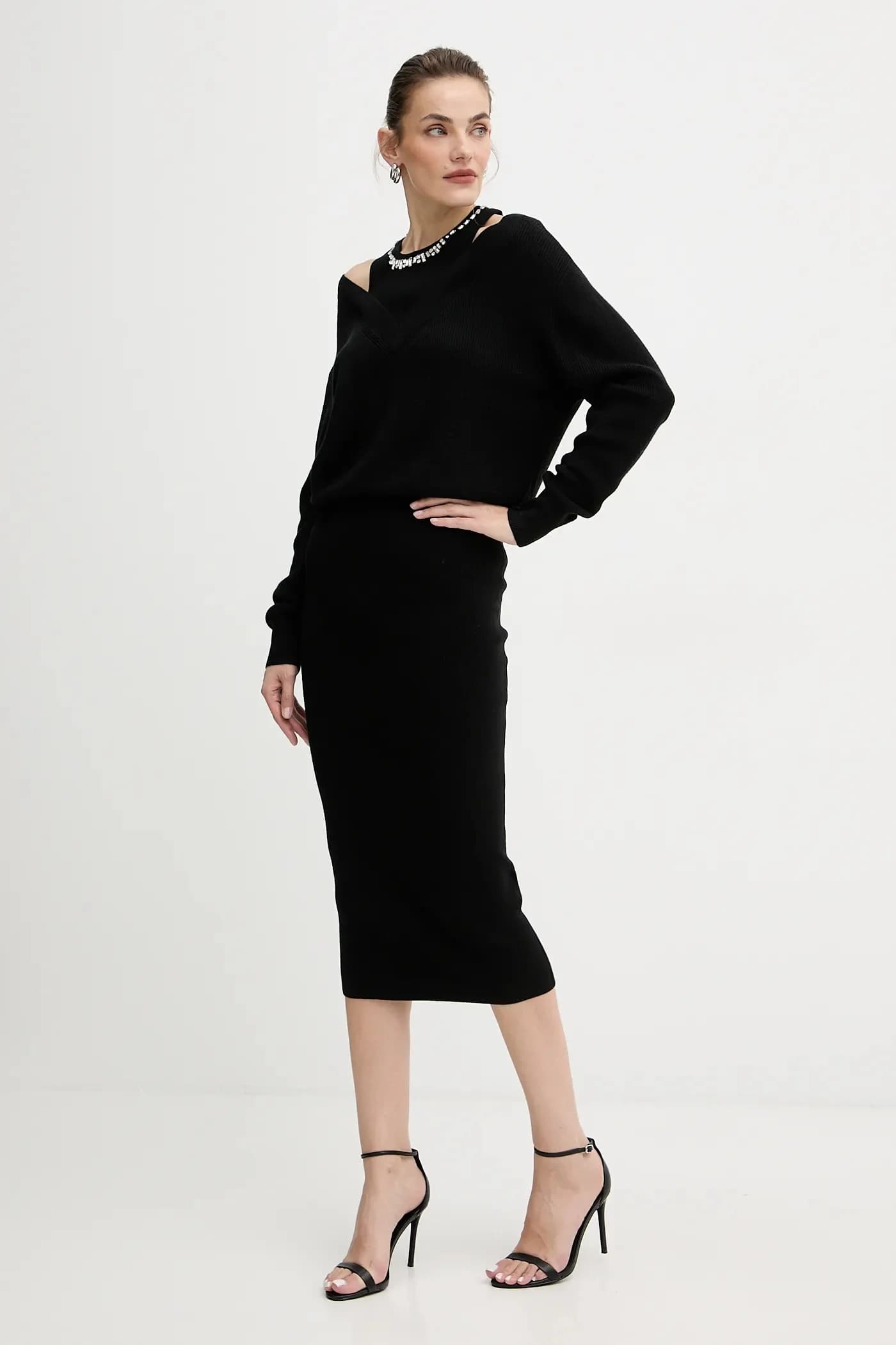 Платье из смесовой шерсти - фото 2