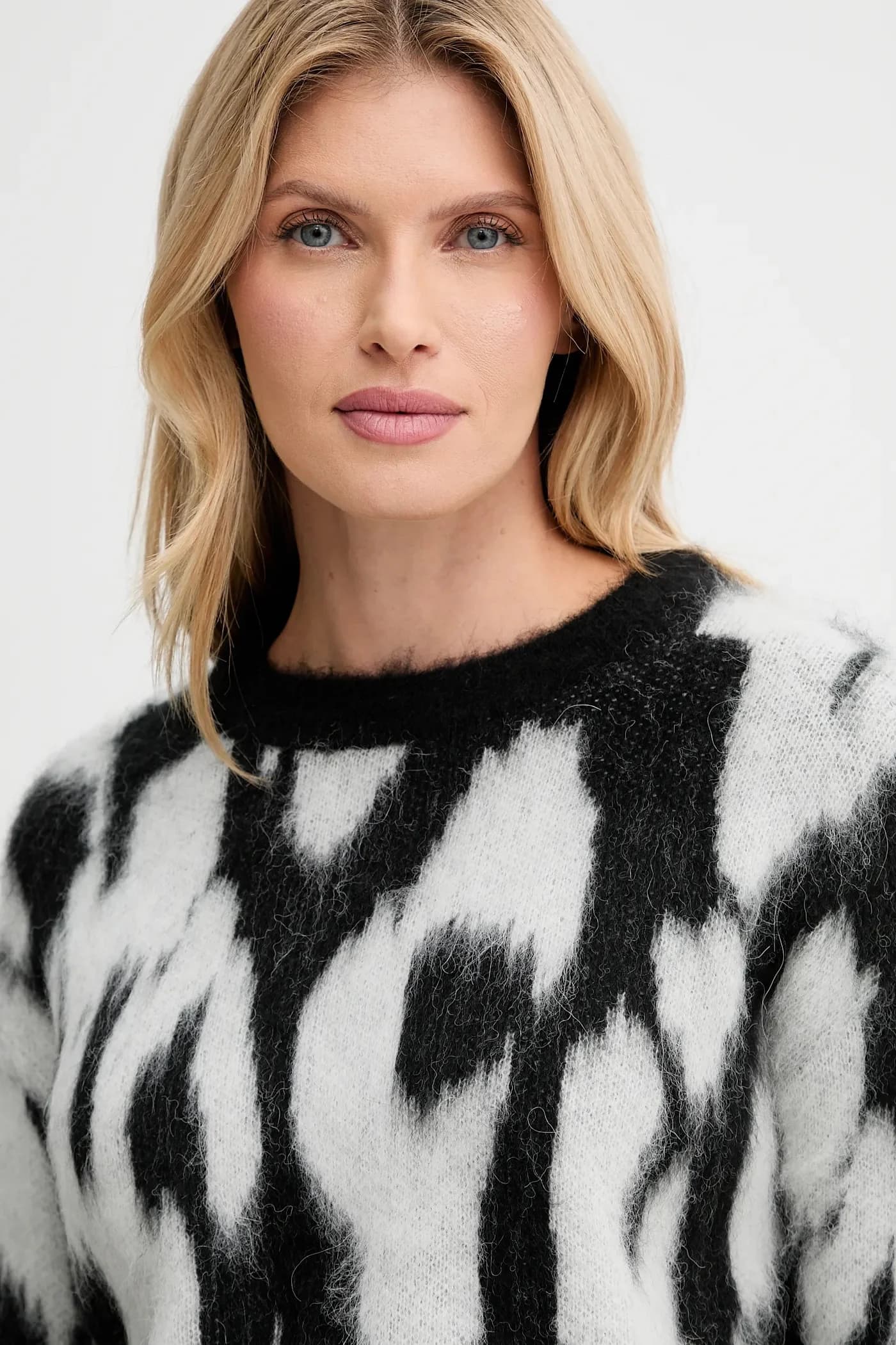 Свитер из смесовой шерсти - фото 5