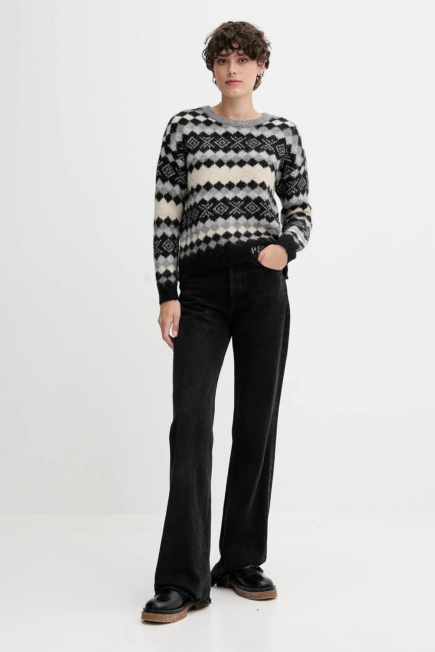 Свитер из смесовой шерсти - фото 2