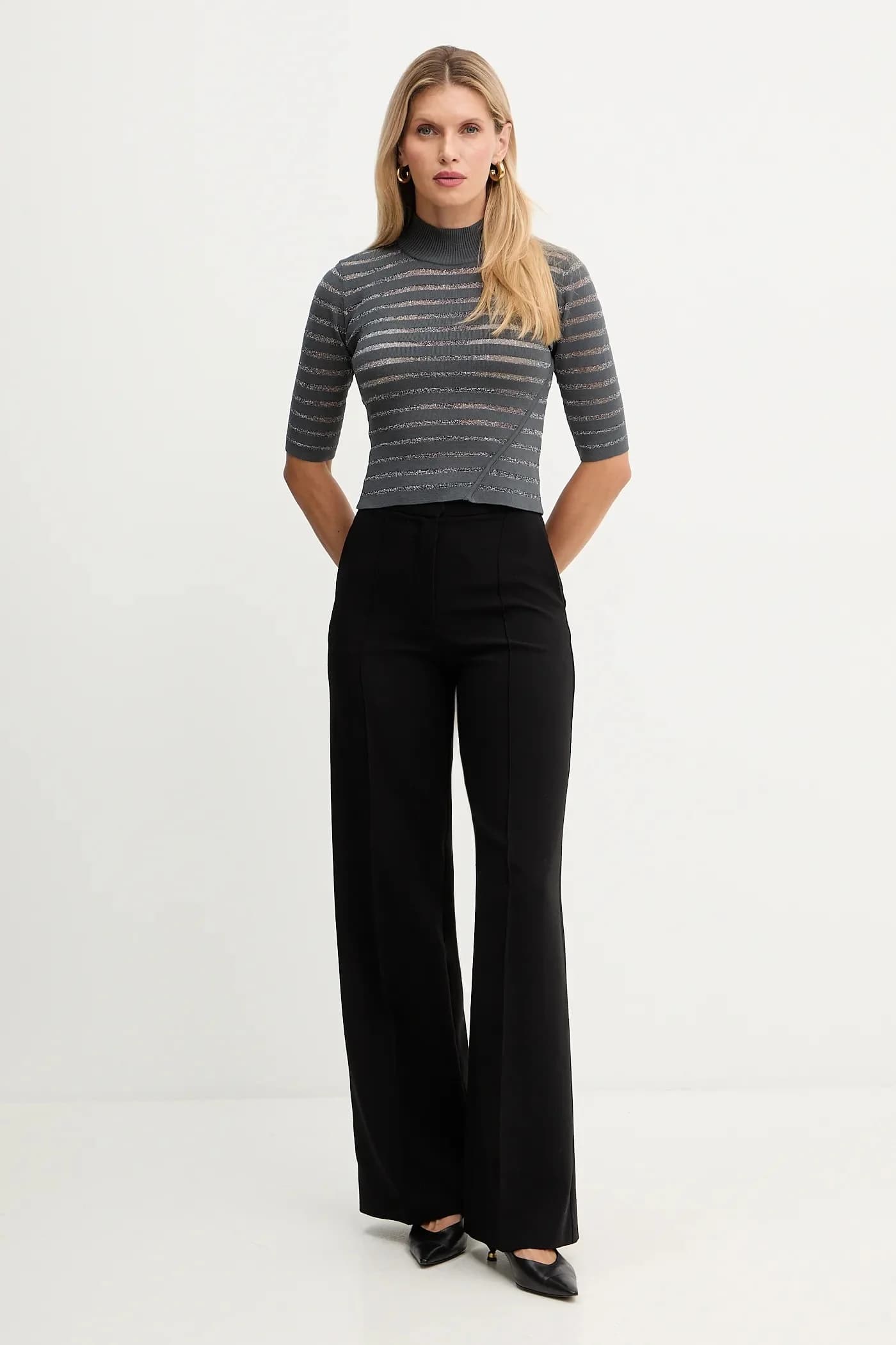 Свитер - фото 2