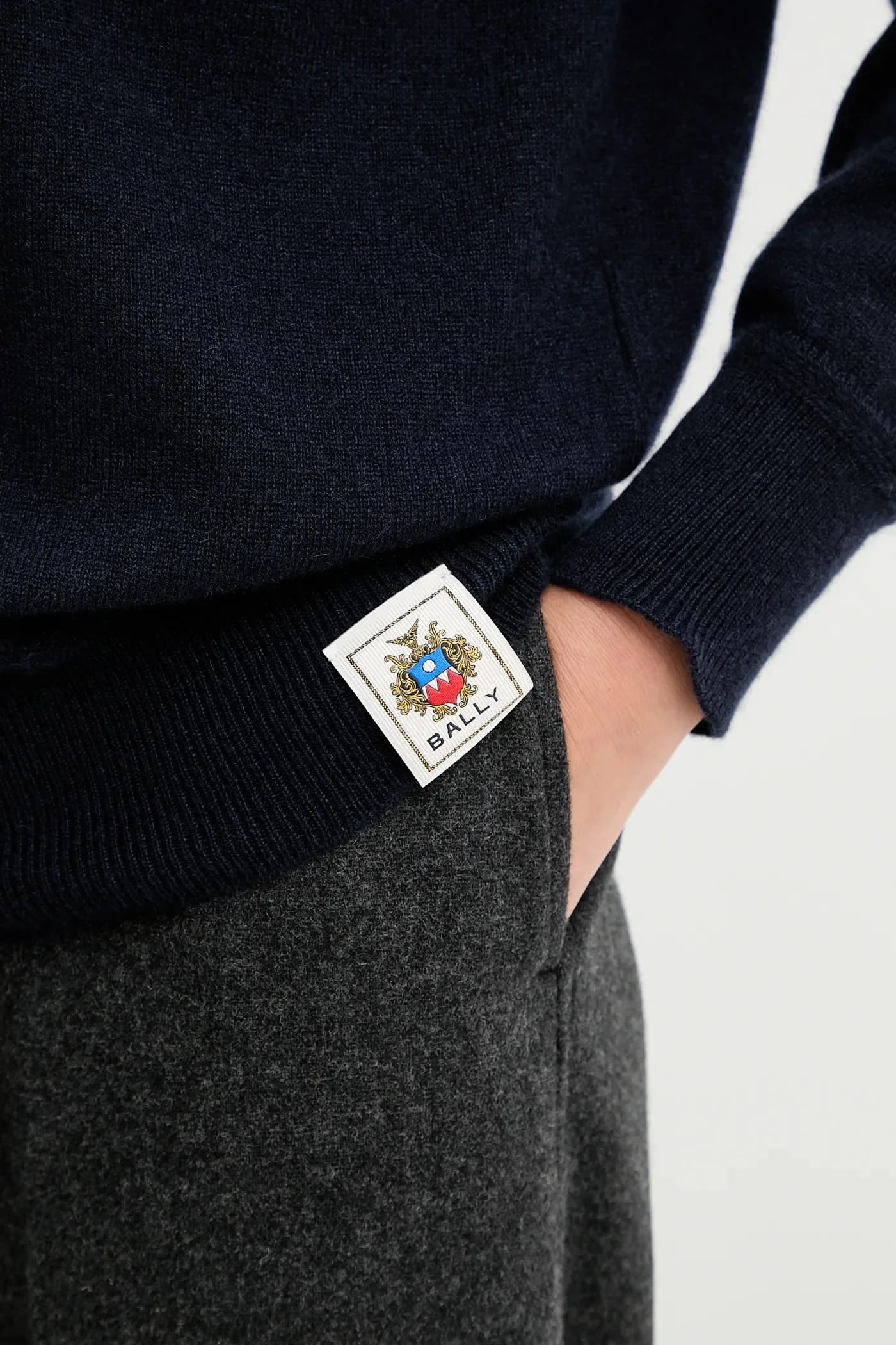 Кашемировый свитер - фото 6