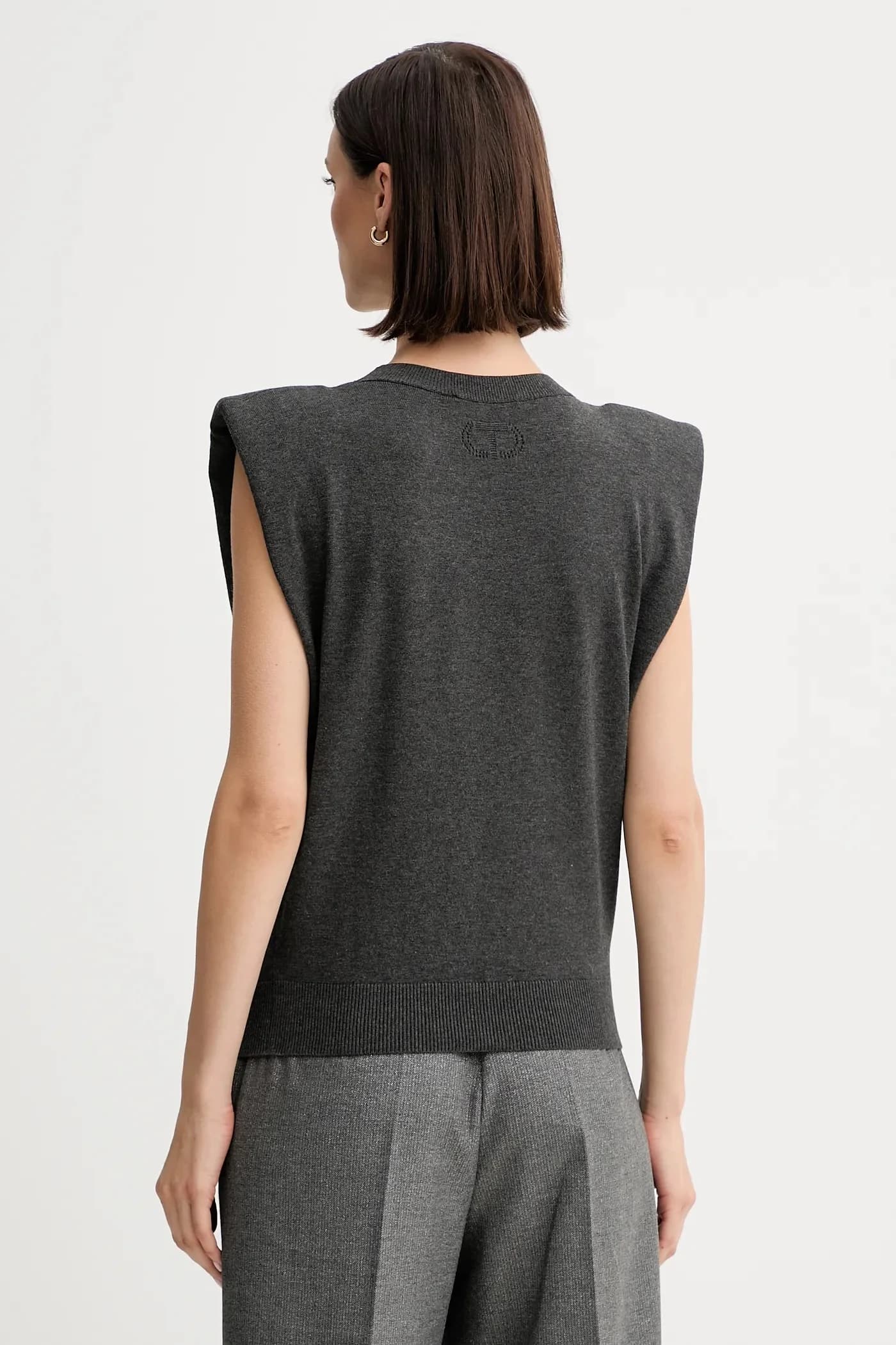 Жилет - фото 3