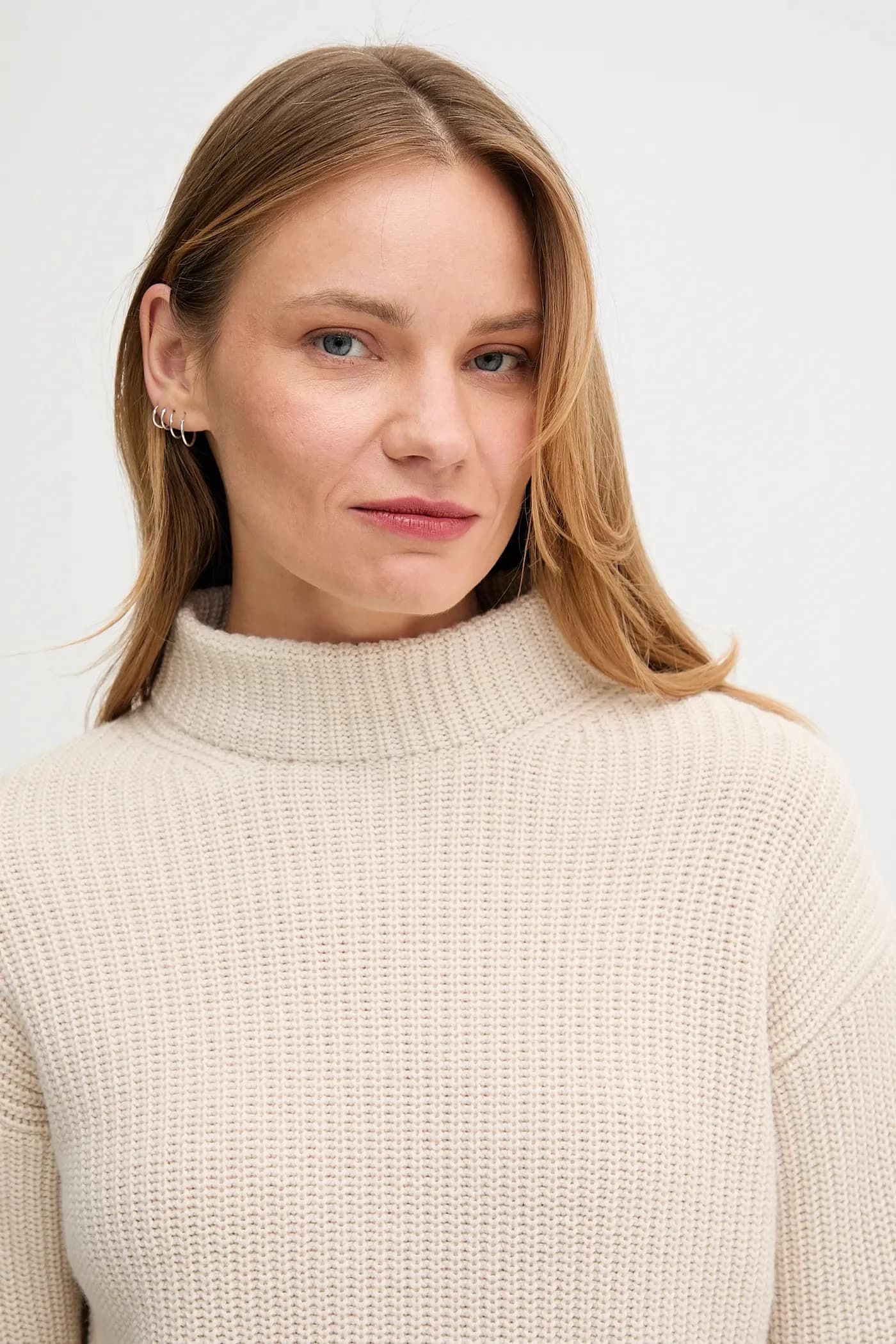 Шерстяной свитер - фото 4