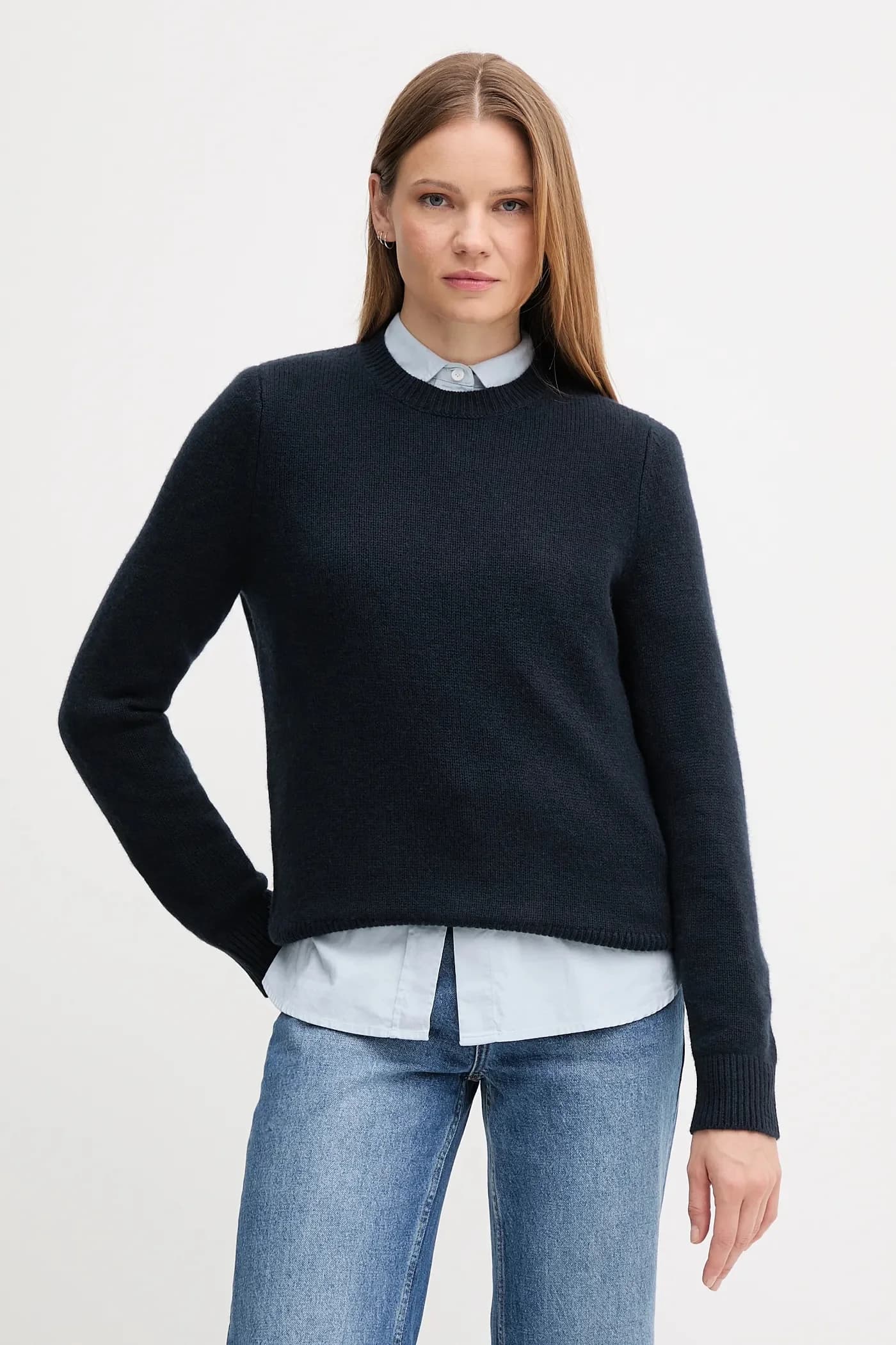 Шерстяной свитер