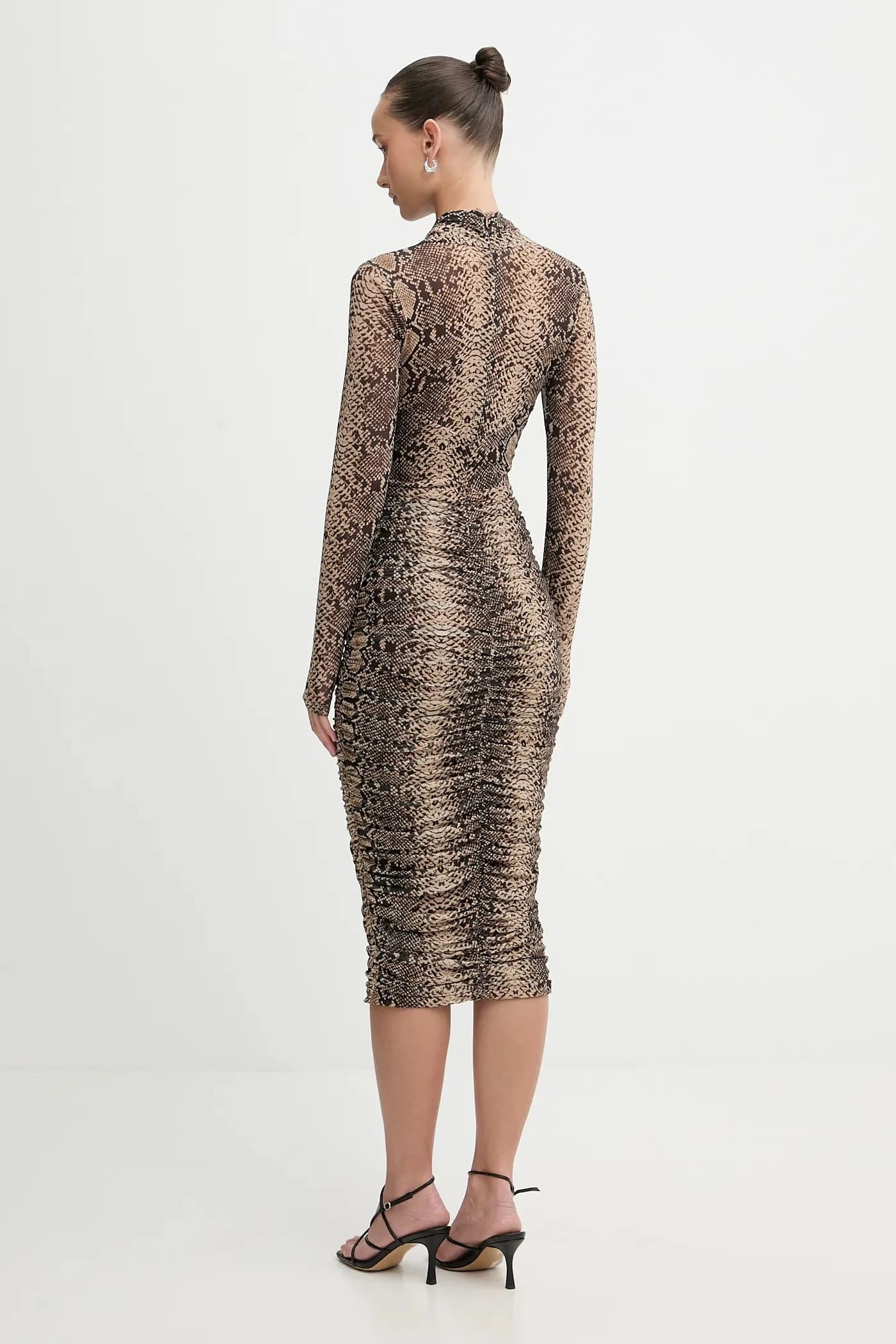 Одеваться - фото 3