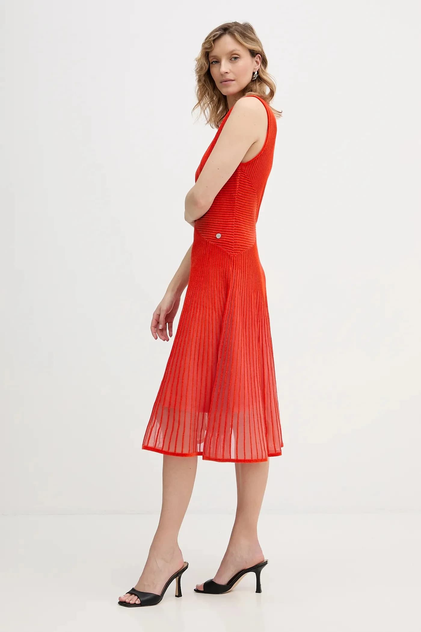 Одеваться - фото 2