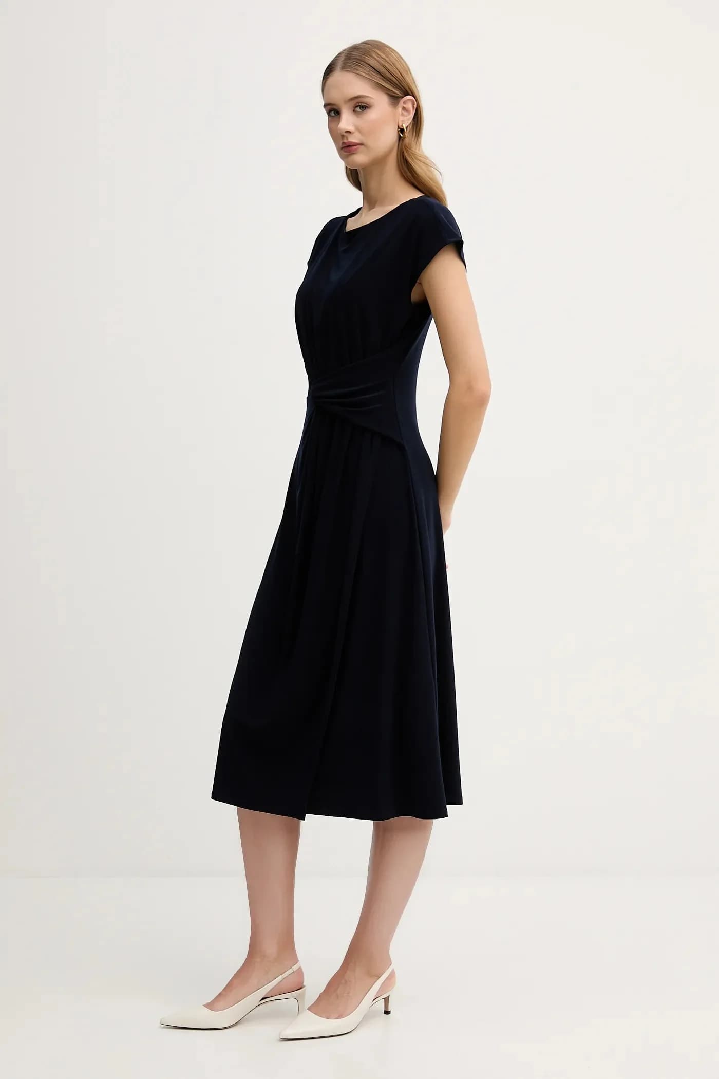 Одеваться - фото 3