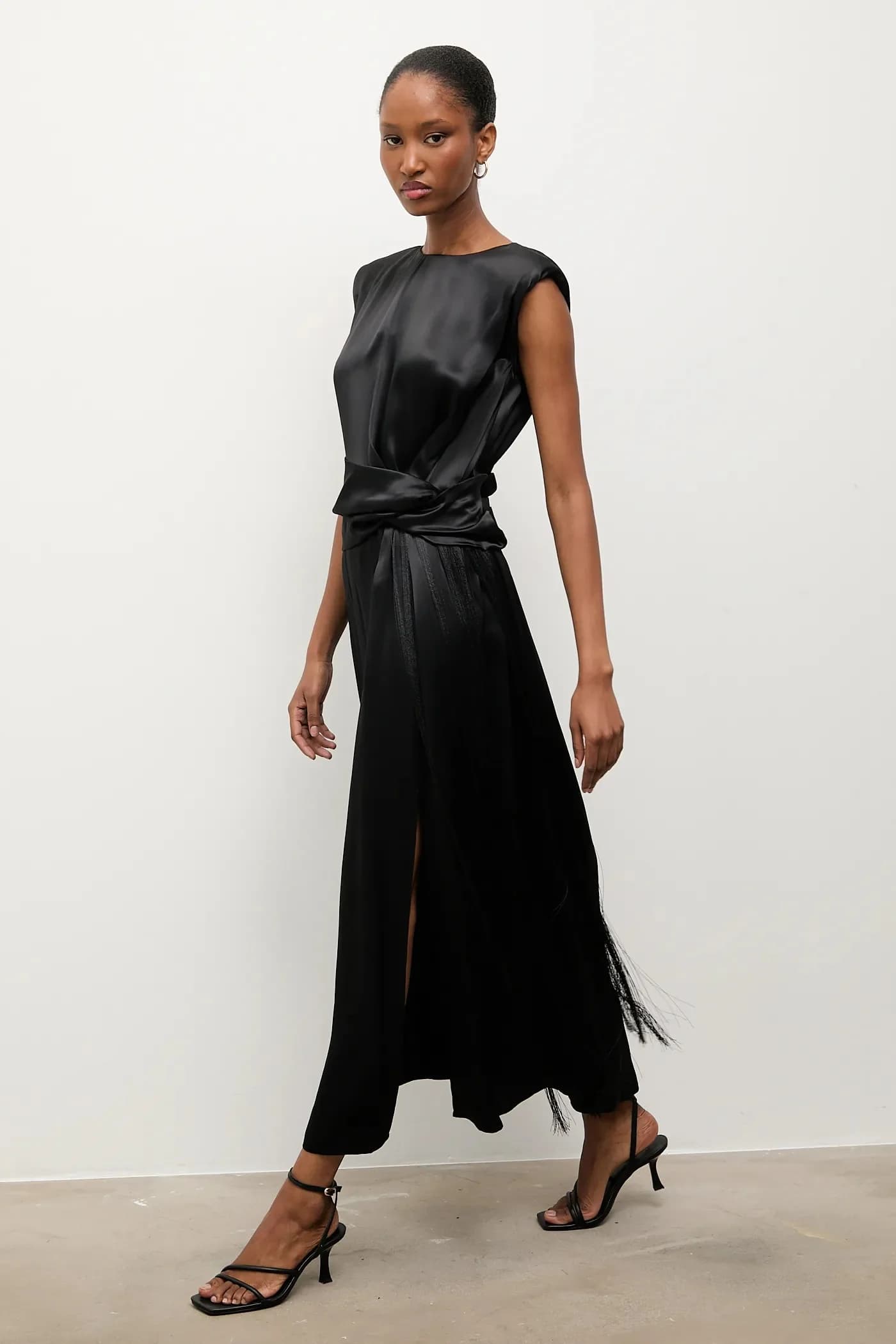 Одеваться - фото 2