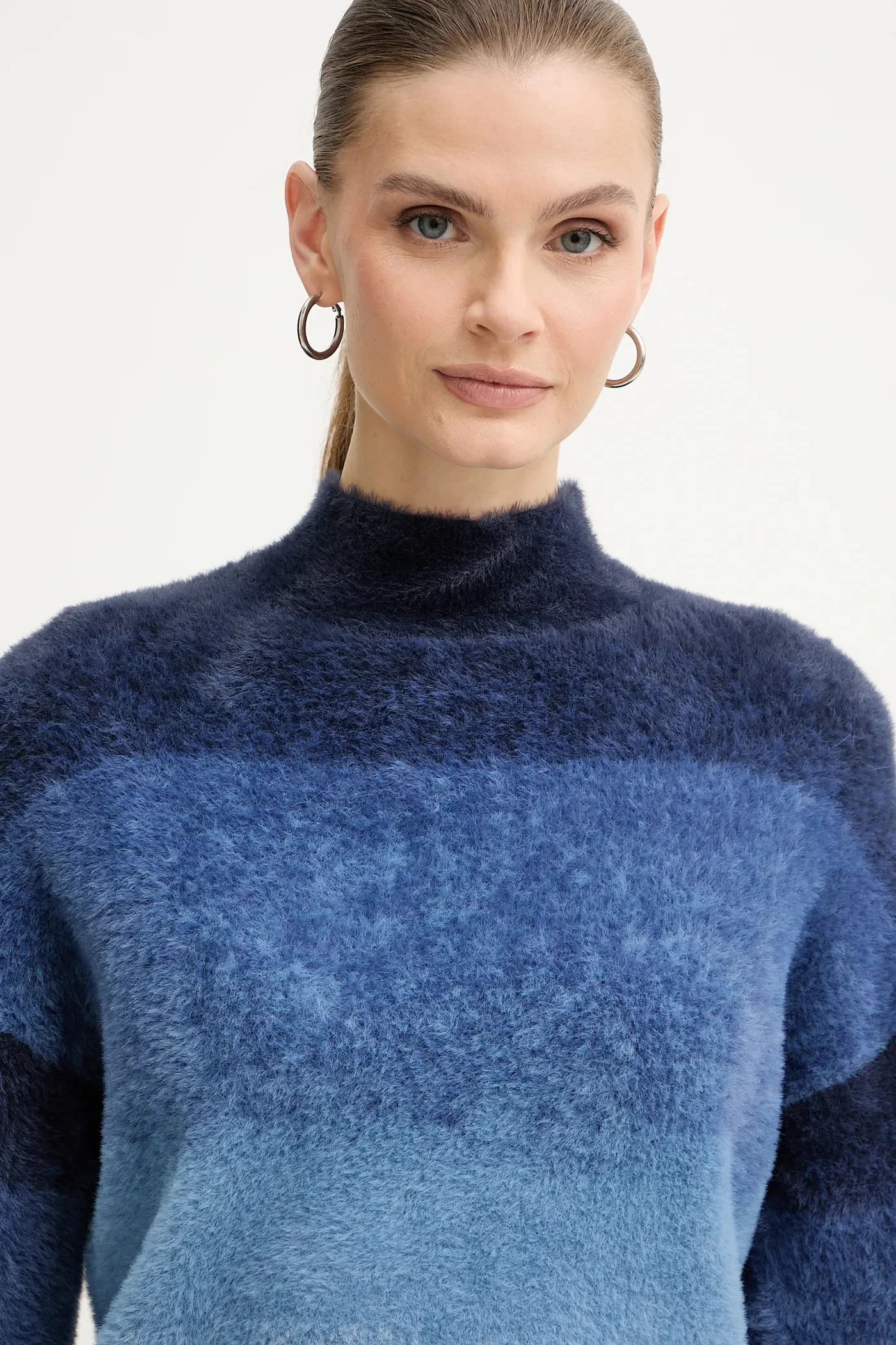 свитер MDYE - фото 4