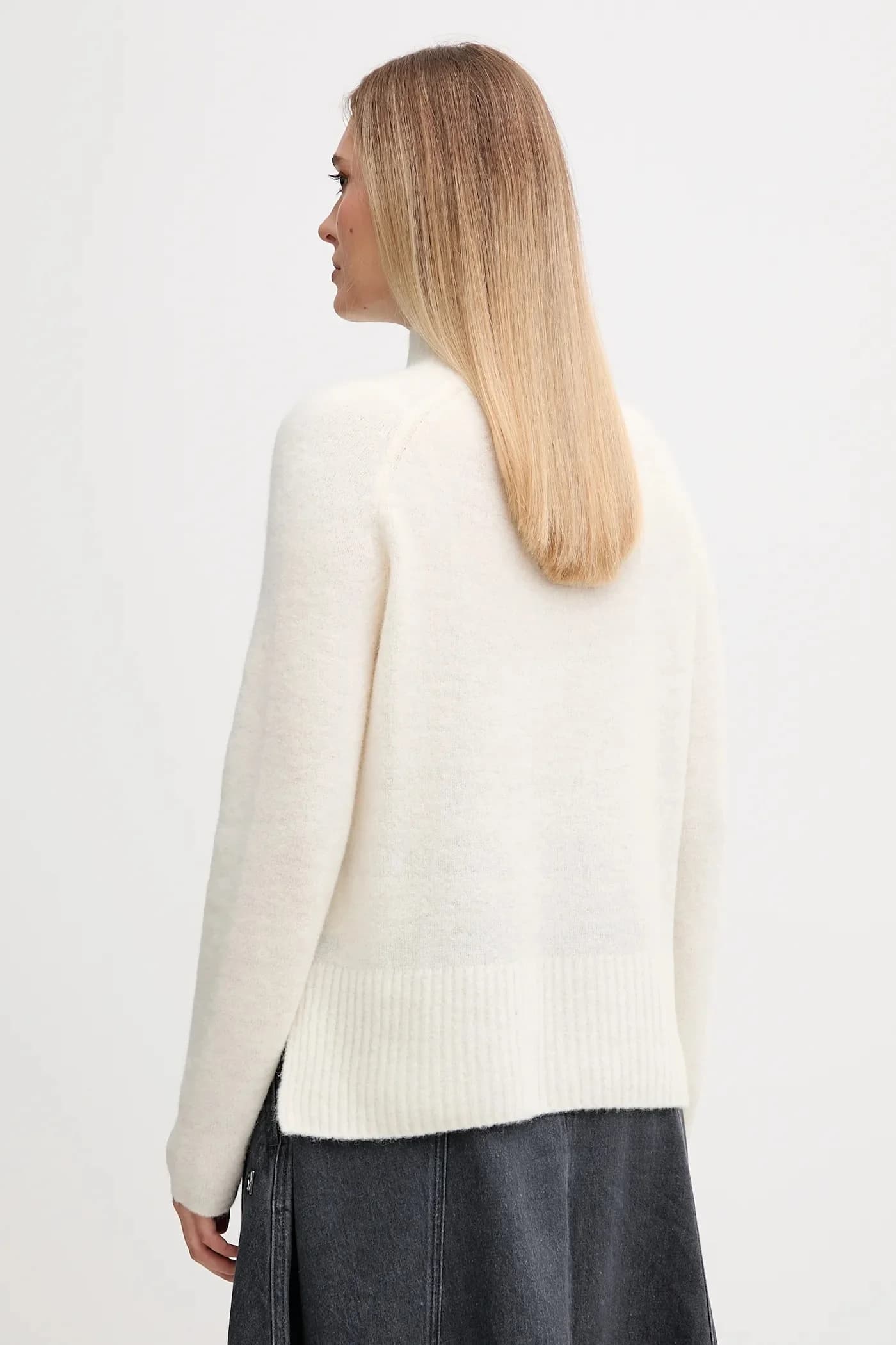 Свитер - фото 3