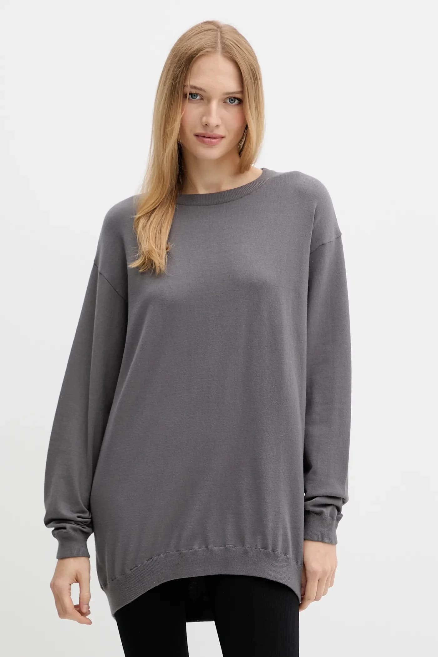 БЕНИТЕЗ свитер