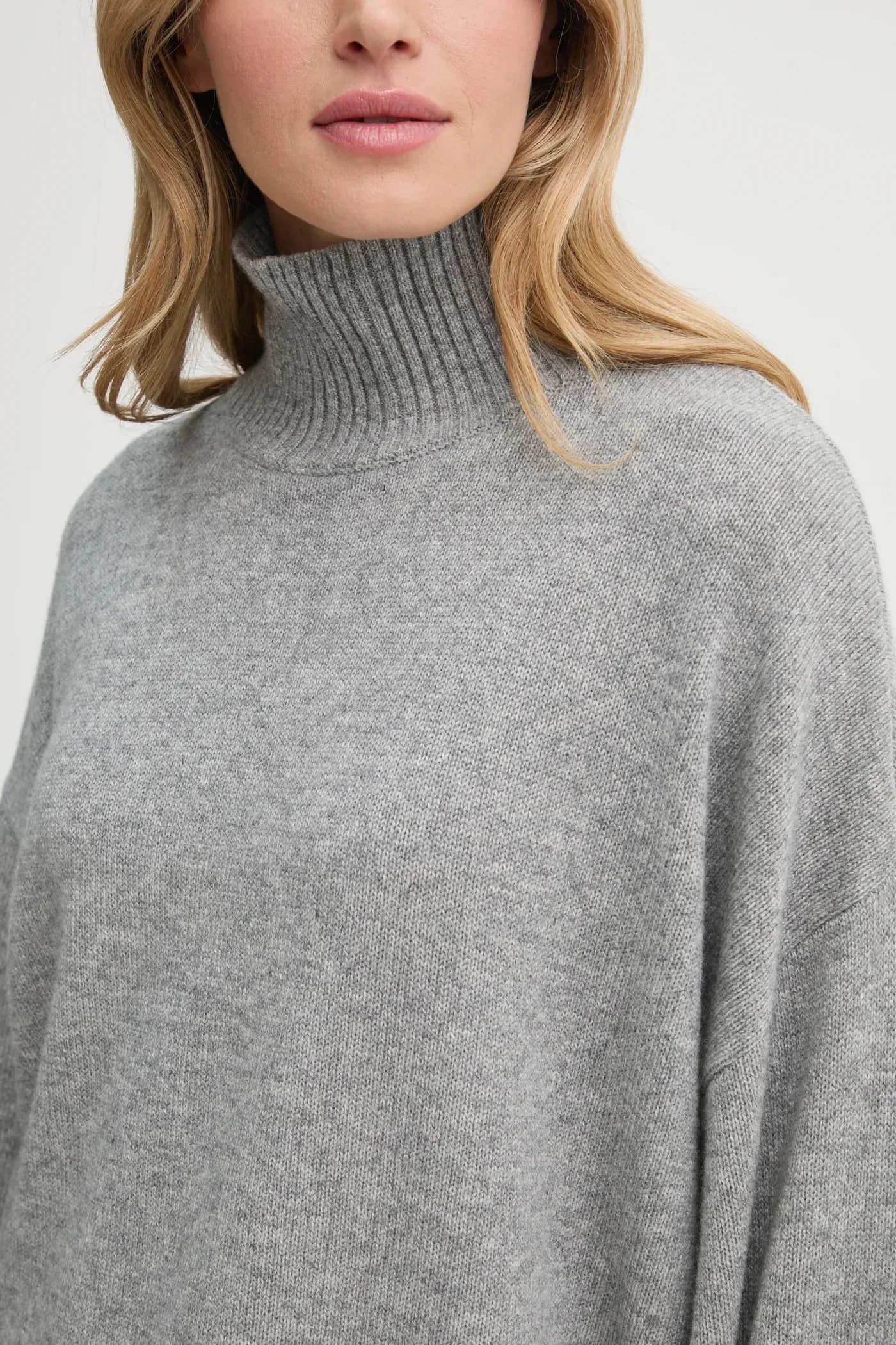 Свитер - фото 5