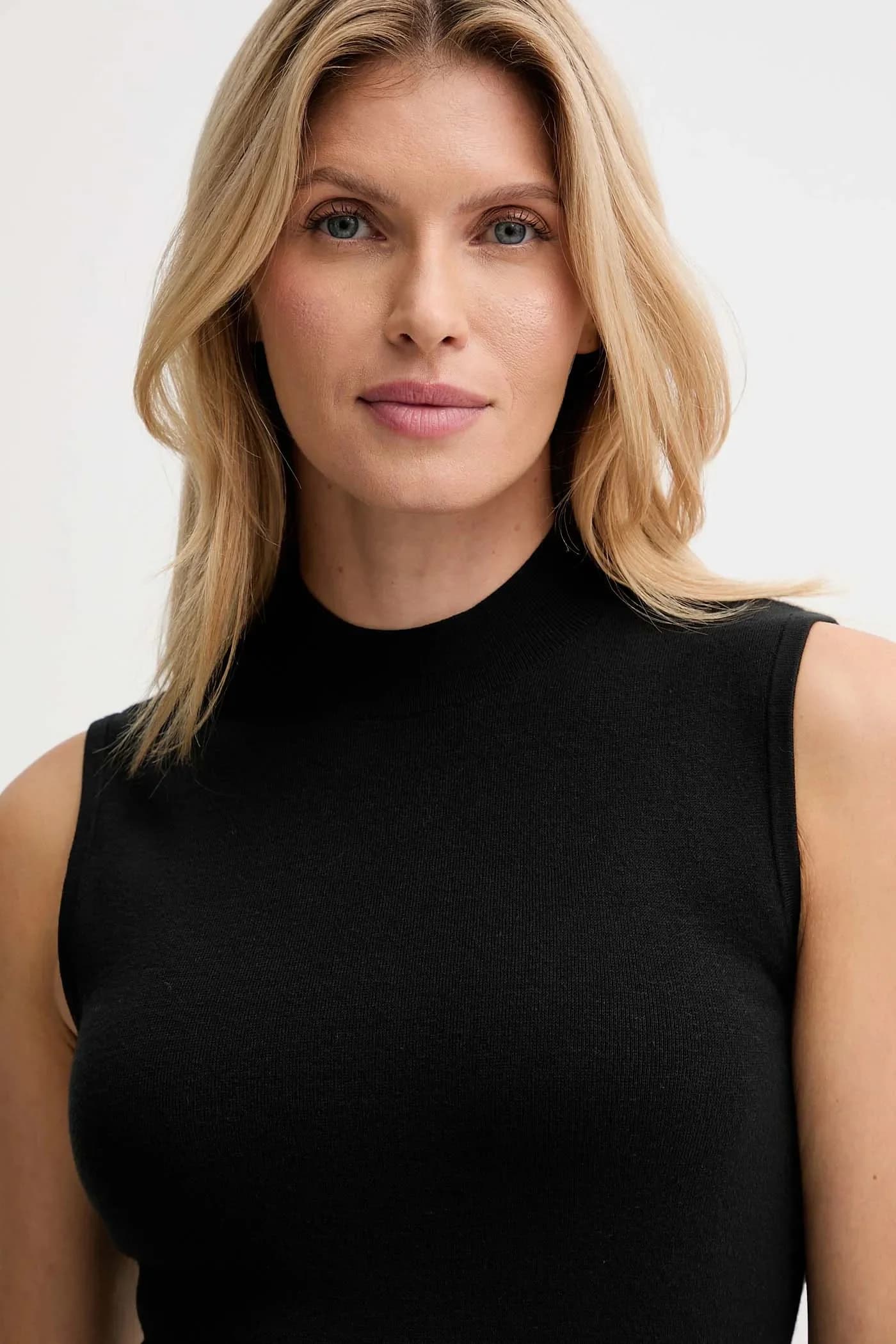 Жилет - фото 4