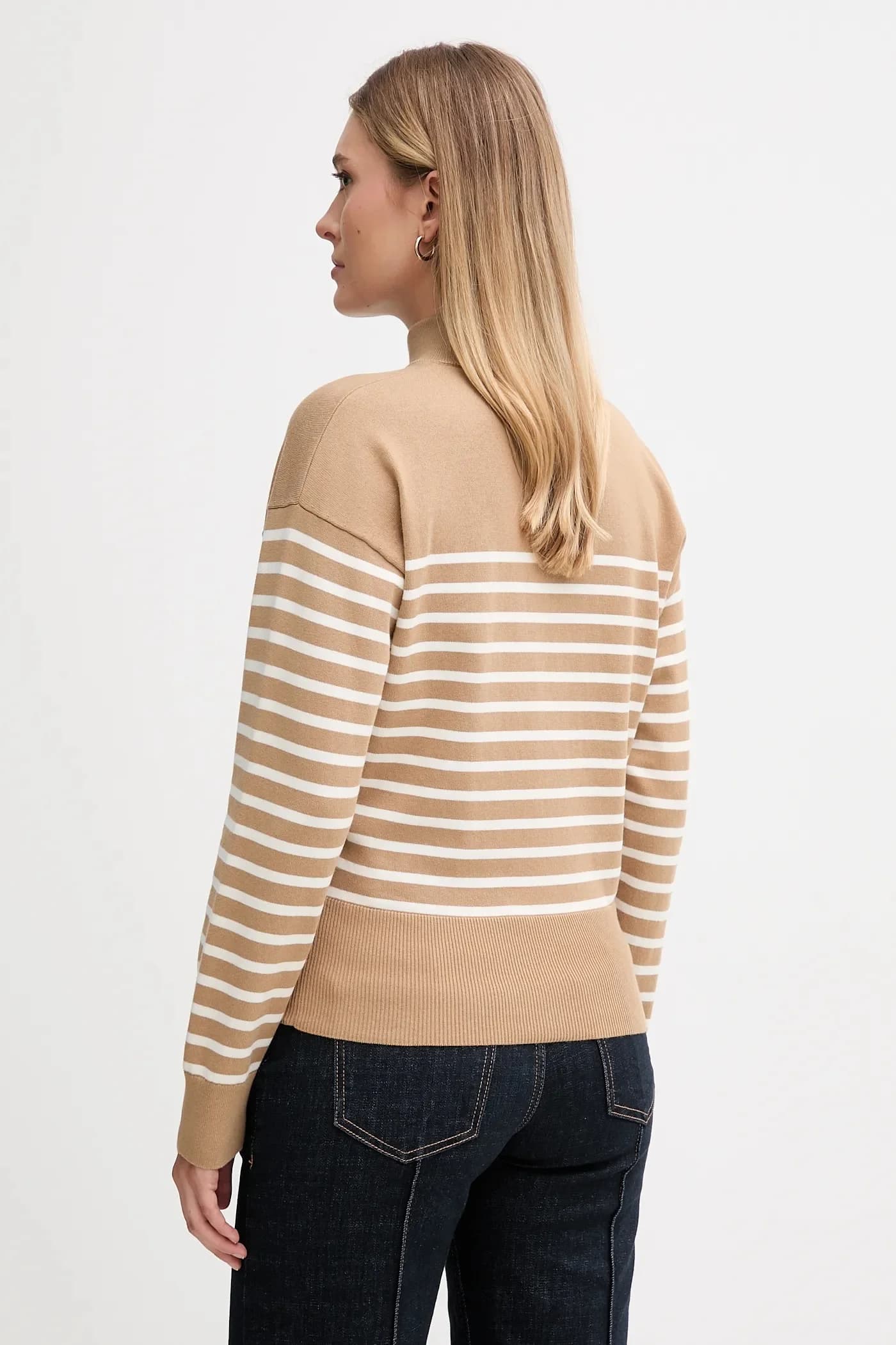 Свитер - фото 3