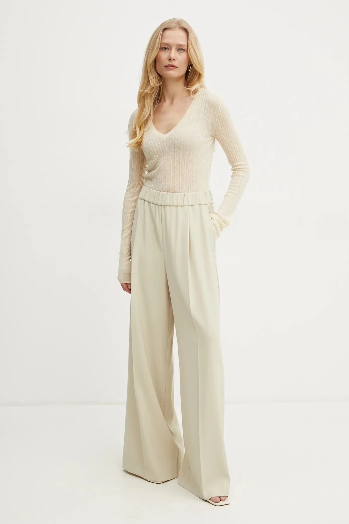 Шерстяной свитер - фото 2