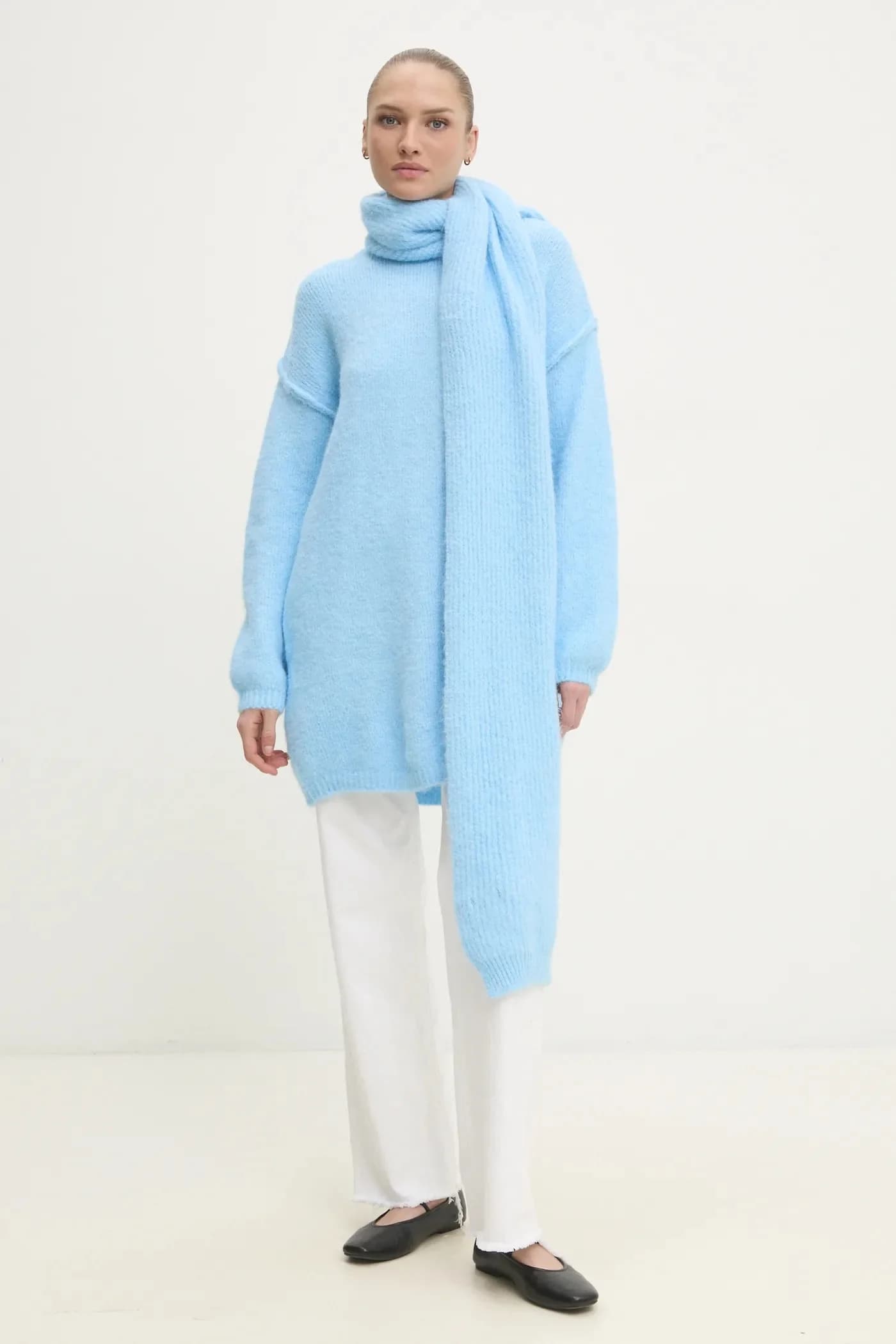 Шерстяной свитер + шапка и шарф - фото 2