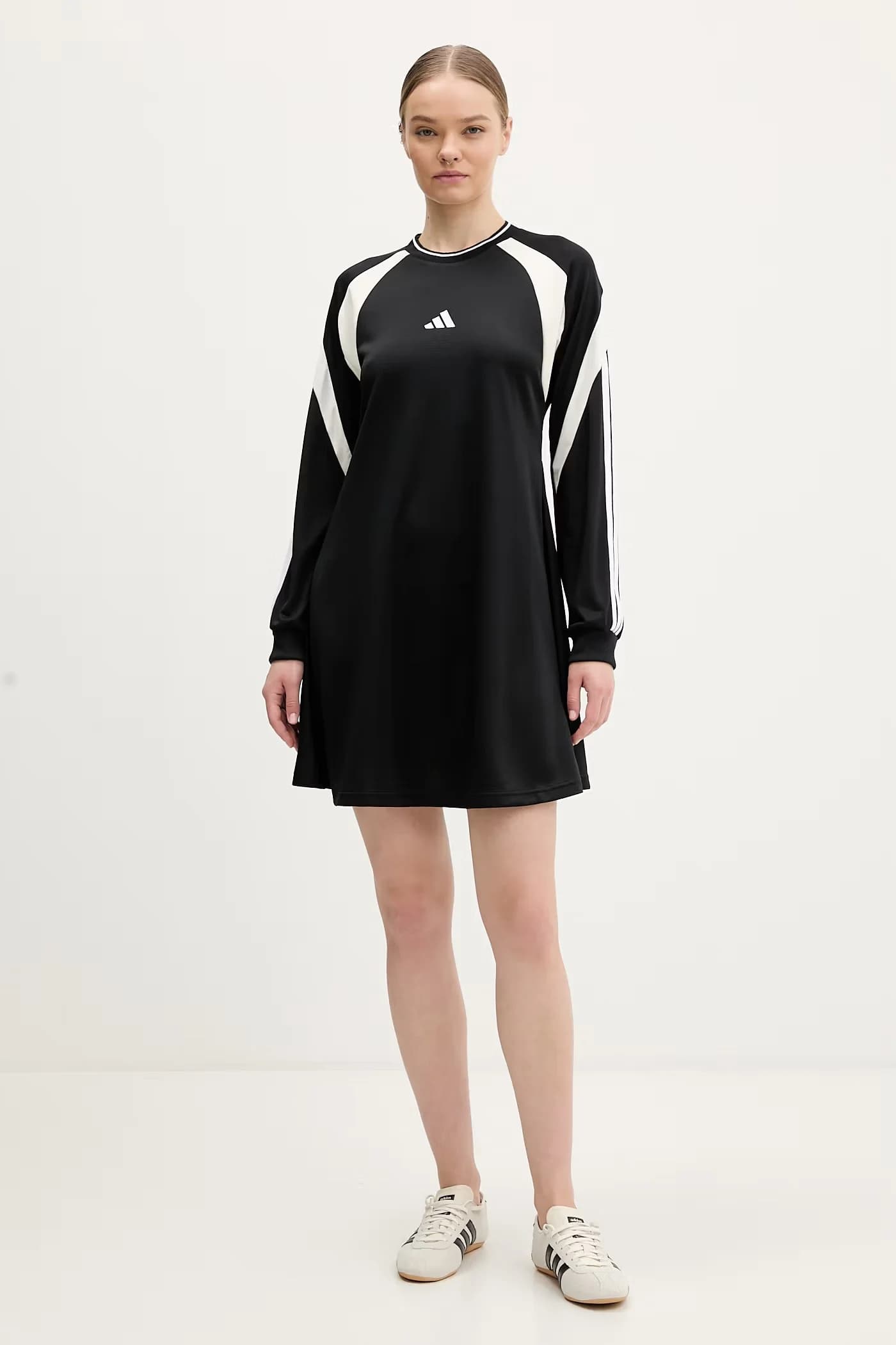 Платье Дома Тиро