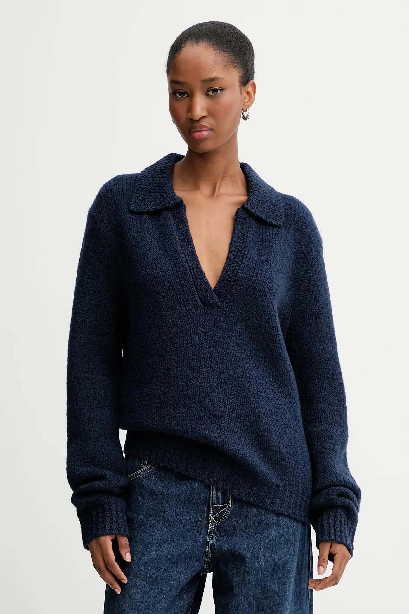 Шерстяной свитер