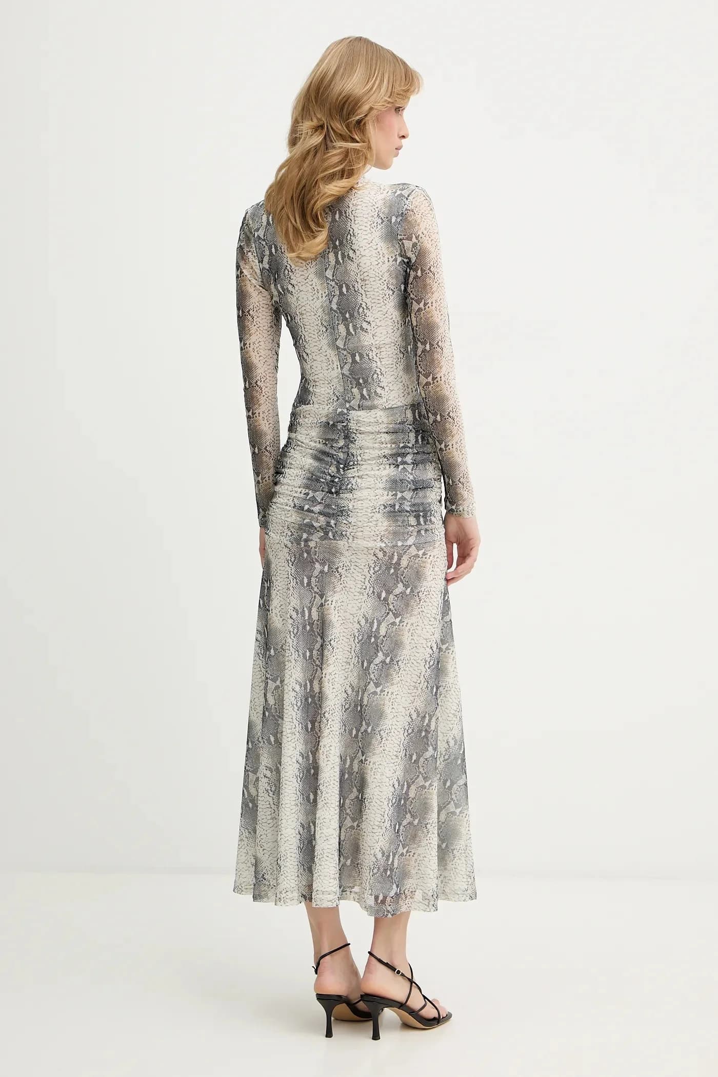 Одеваться - фото 3