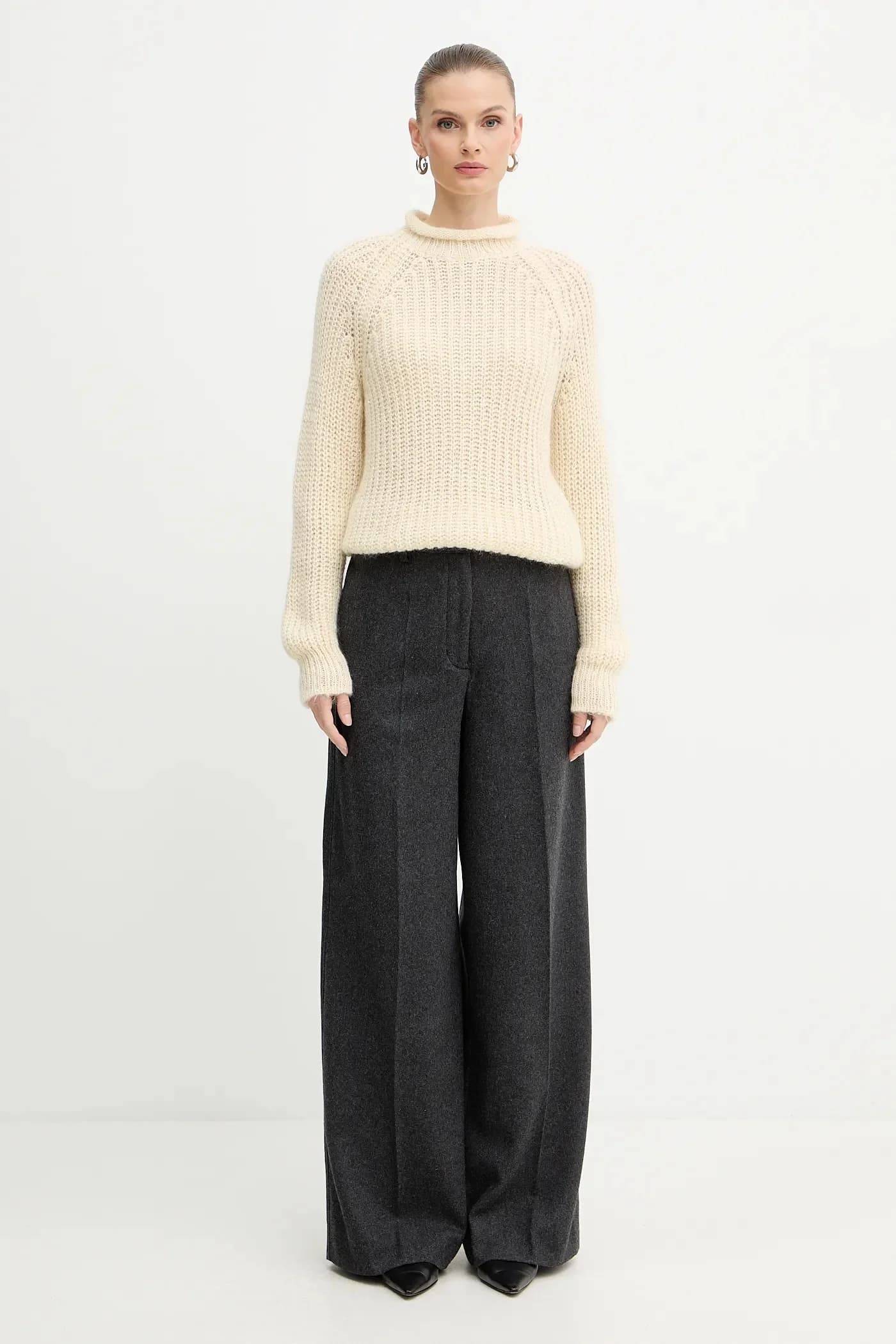 Свитер из смесовой шерсти - фото 2