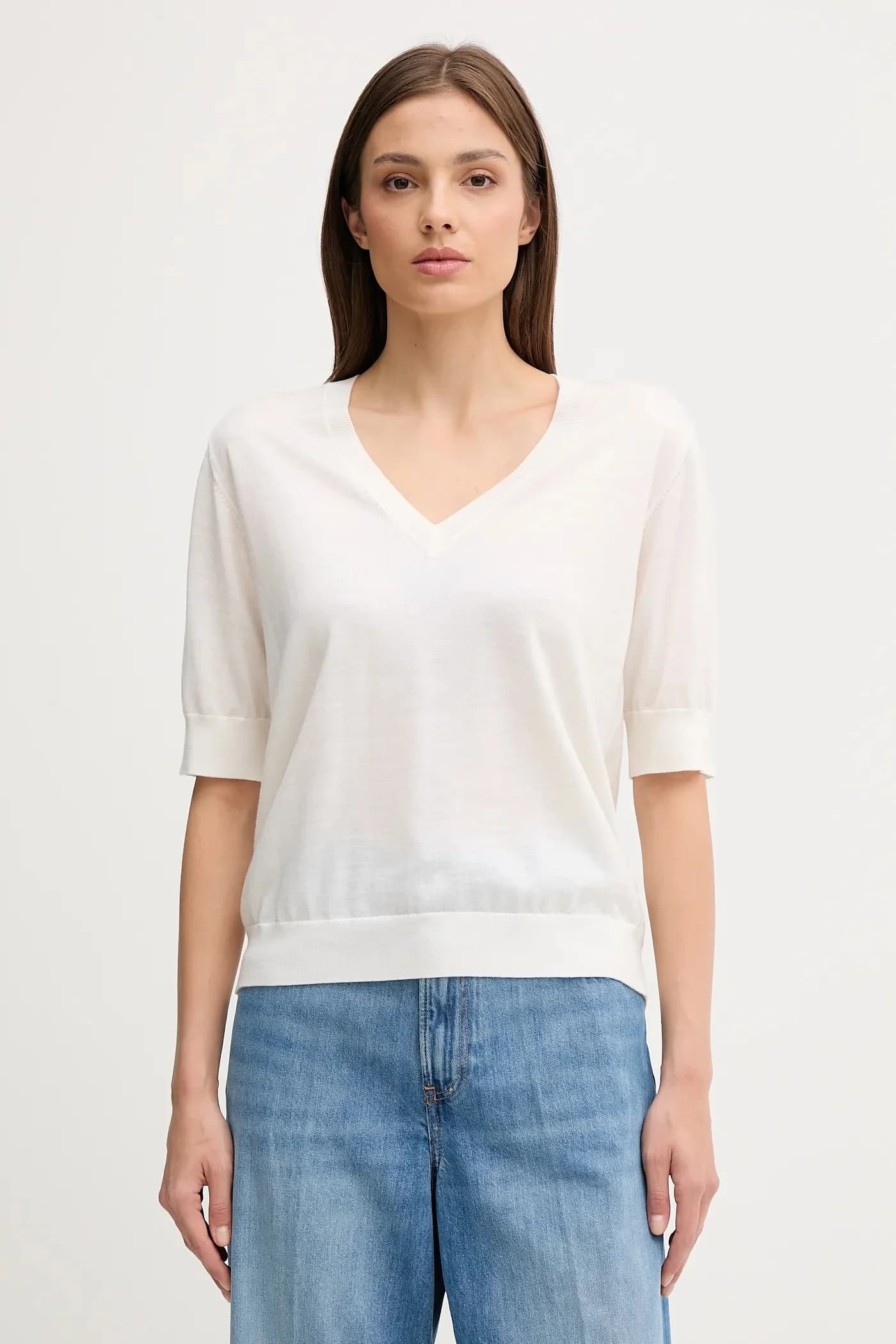 Шерстяной свитер