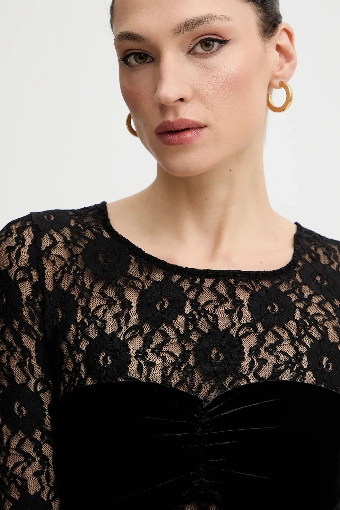 Велюровое платье - фото 4