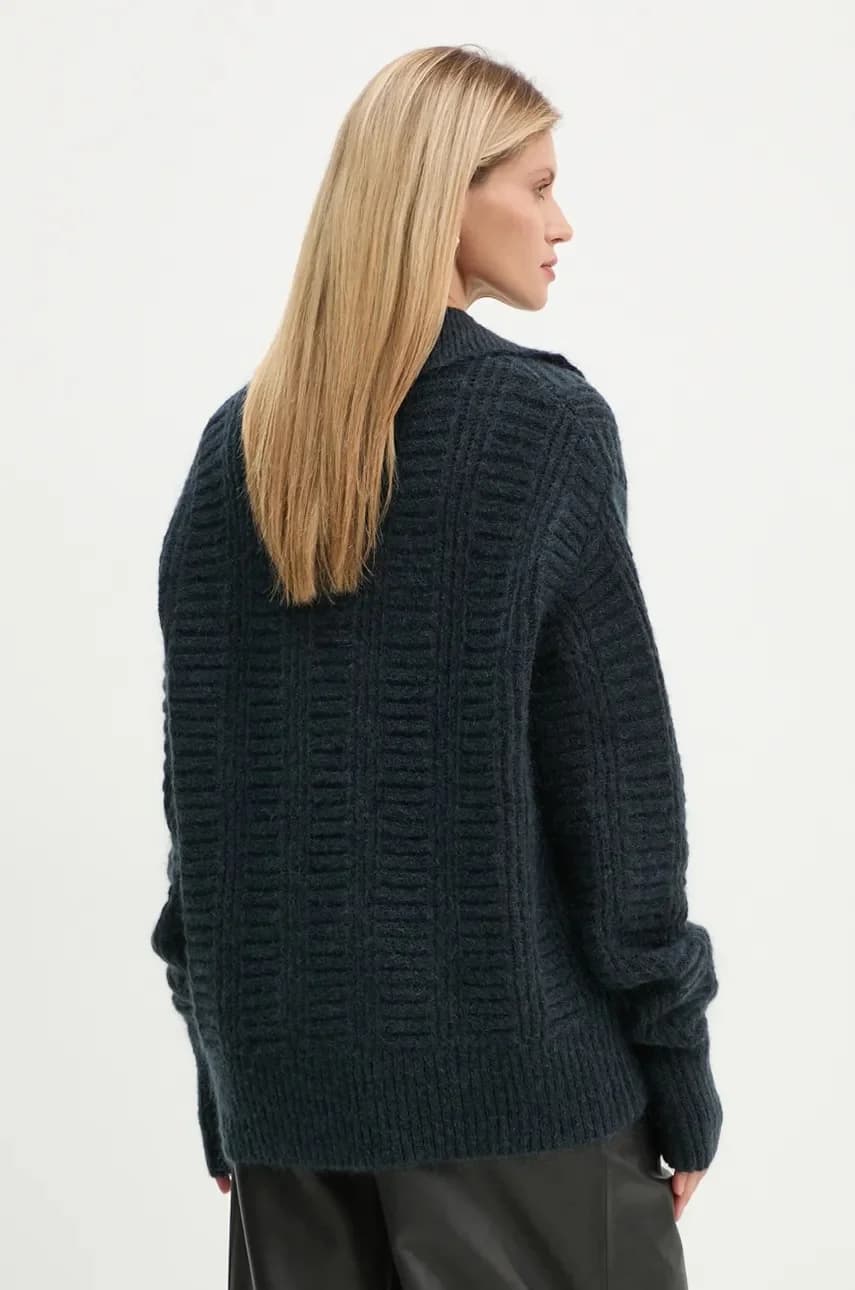 Шерстяной свитер - фото 3