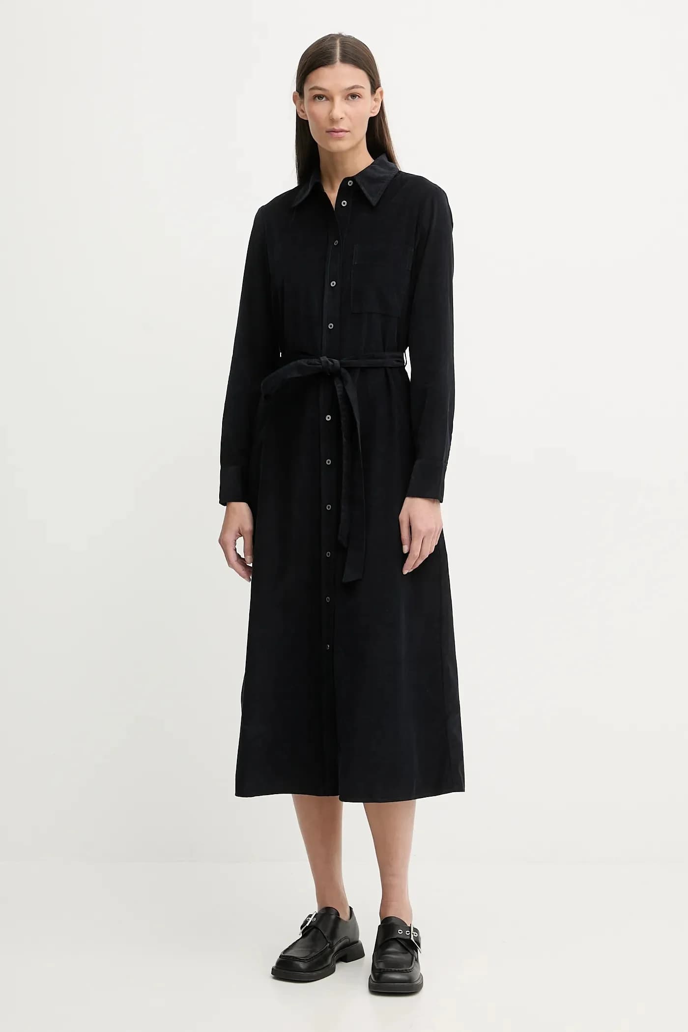 Вельветовое платье